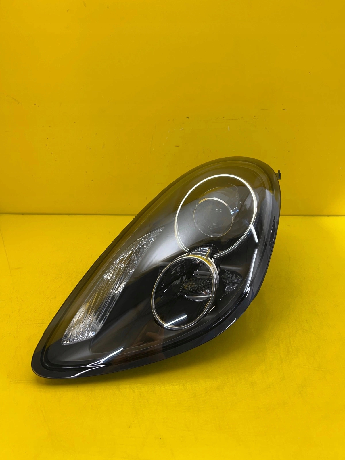 light left Porsche Boxster Cayman 981 Xenon 981631131