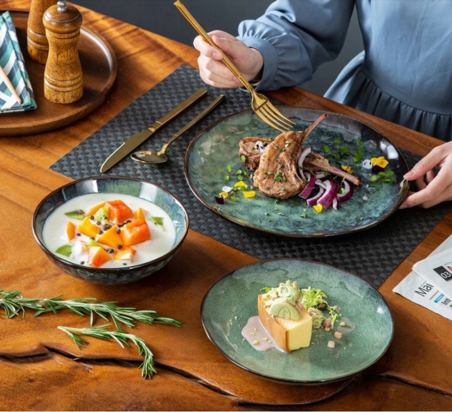 Serwis obiacowy Vancasso STARRY zastawa kamionkowa zielona 12 szt / 4 osób Linia STARRY