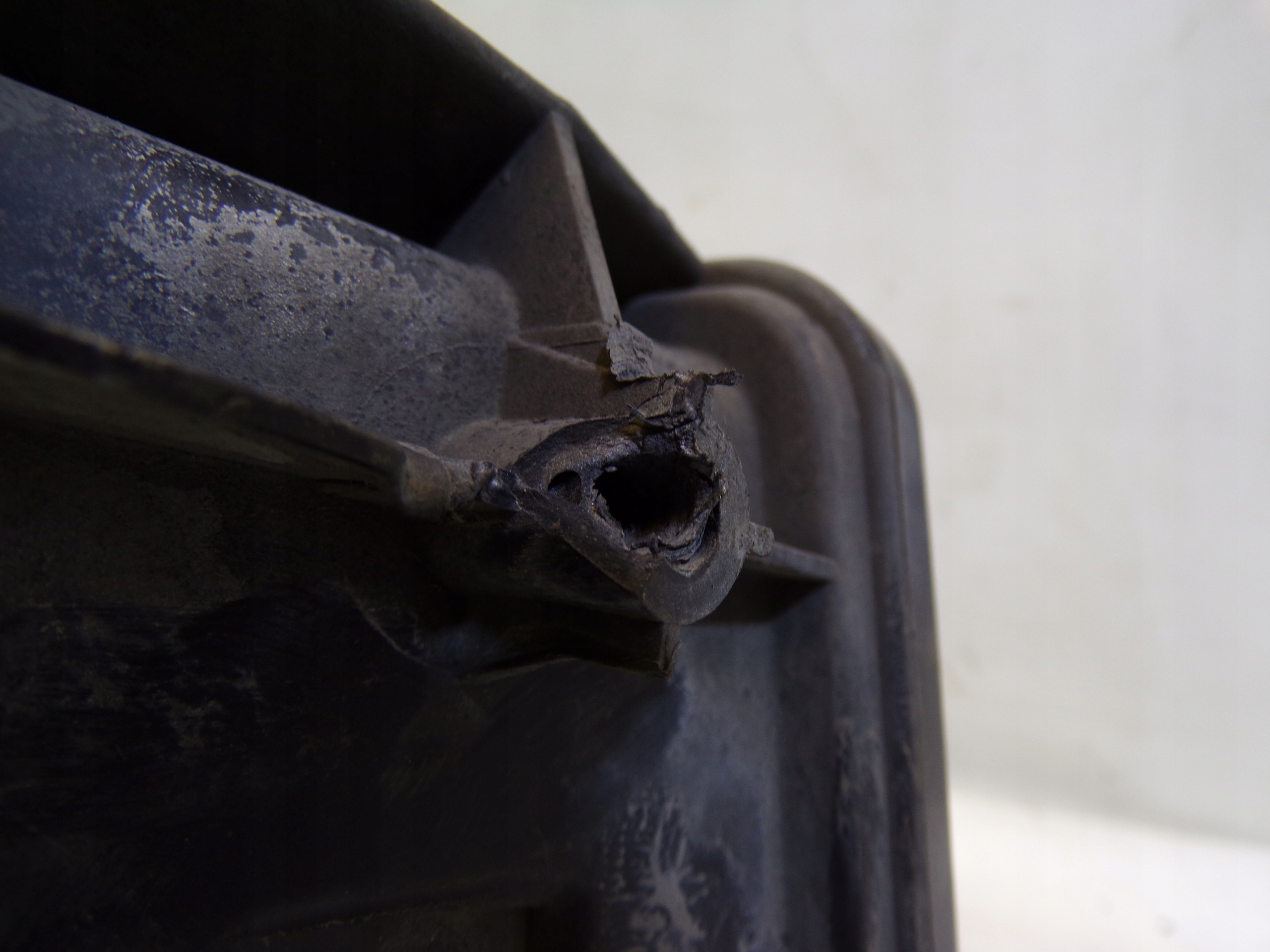 light front front left VOLVO S90 960 1998r (K)