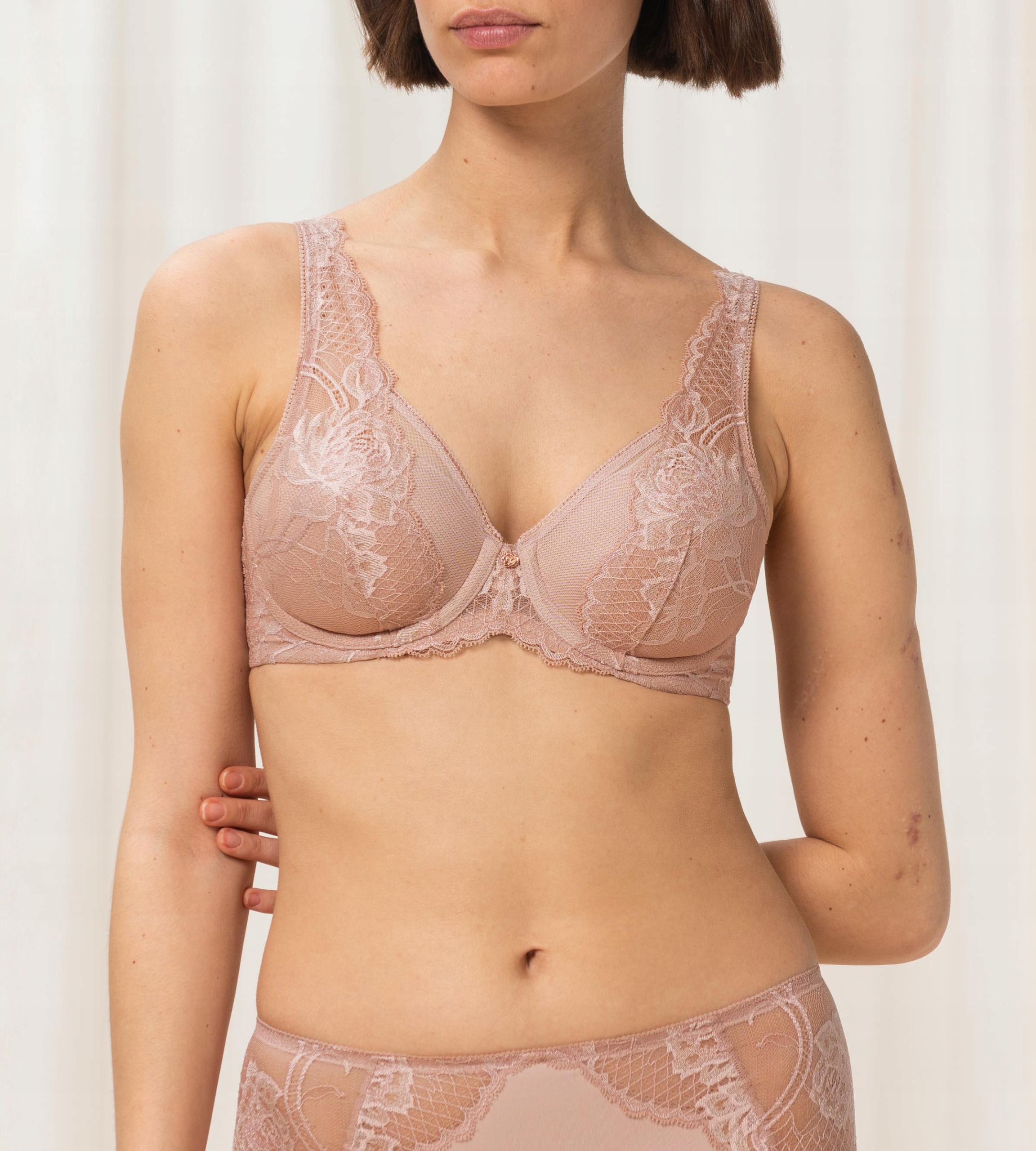 Vyztužená podprsenka Triumph Wild Peony Florale Wp 80F