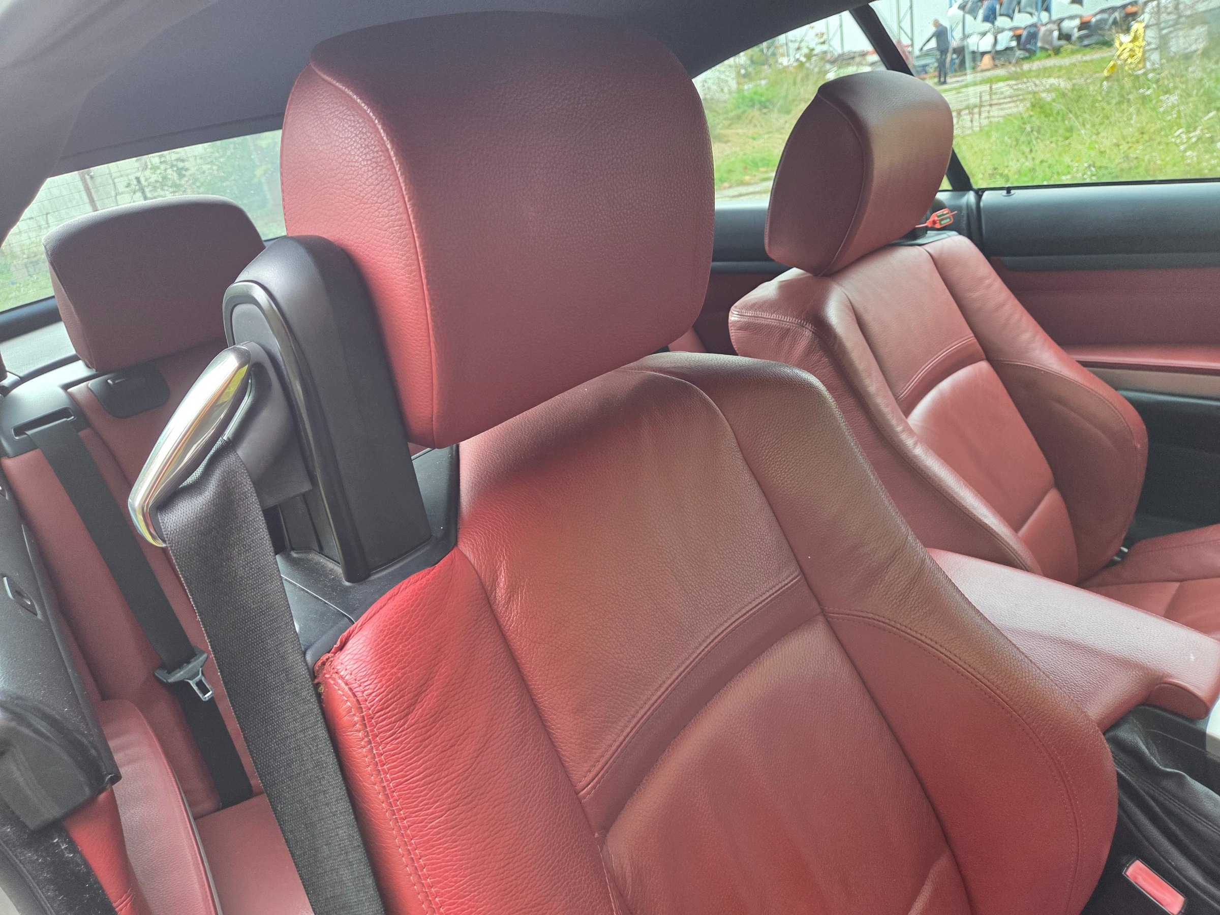 sedačky bočné BMW E93 M PAKIET