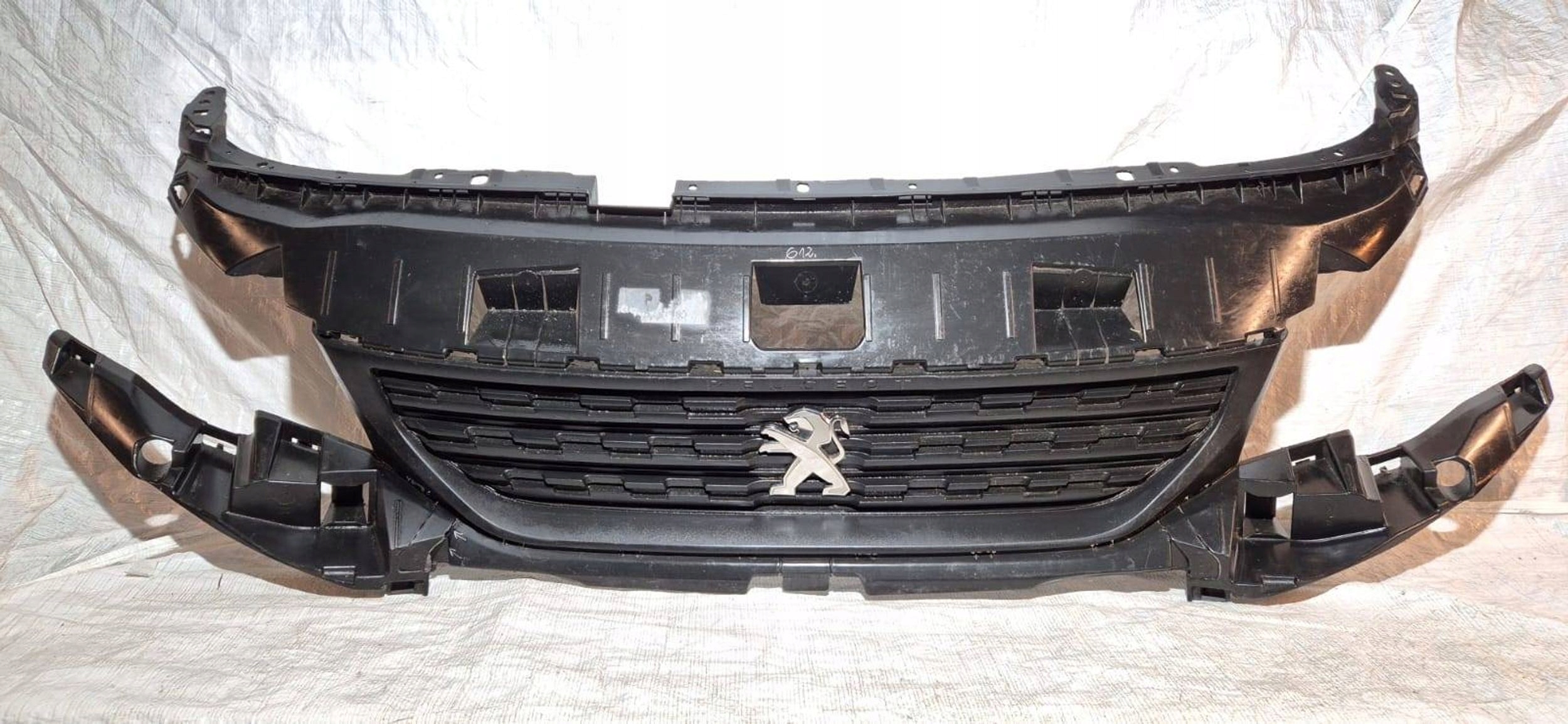 Peugeot Partner 7* Kühlergrill FRONTGRILL Kühlergitter - Thumbnail 1