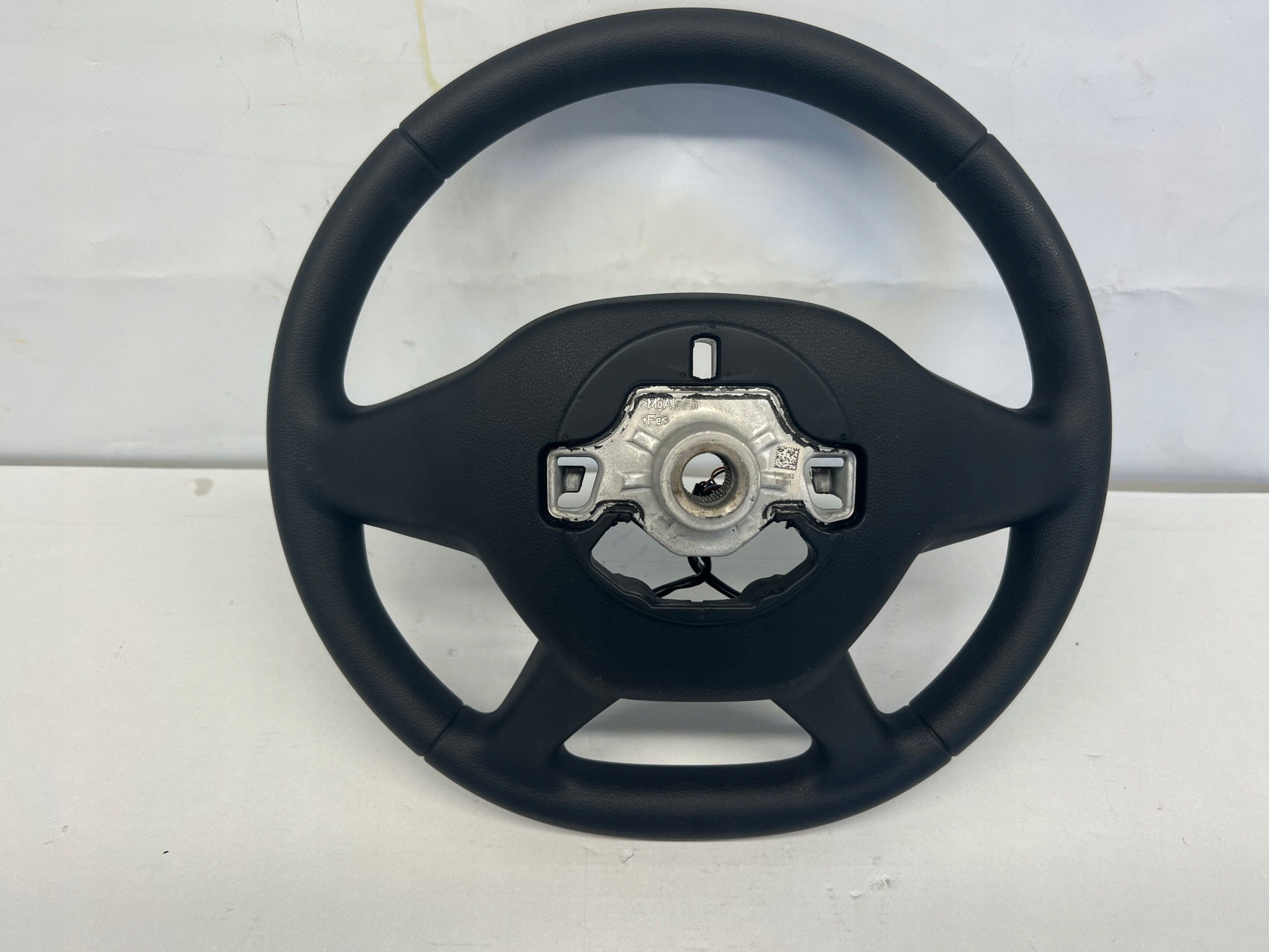 Logan III lenkrad multifunkcja 484002535R