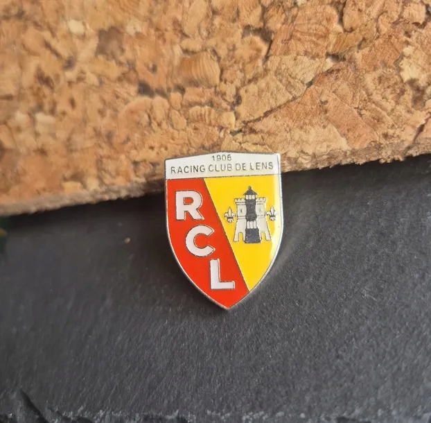 Pin przypinka – Rc Lens Ligue 1 Metal Piłka Nożna Football