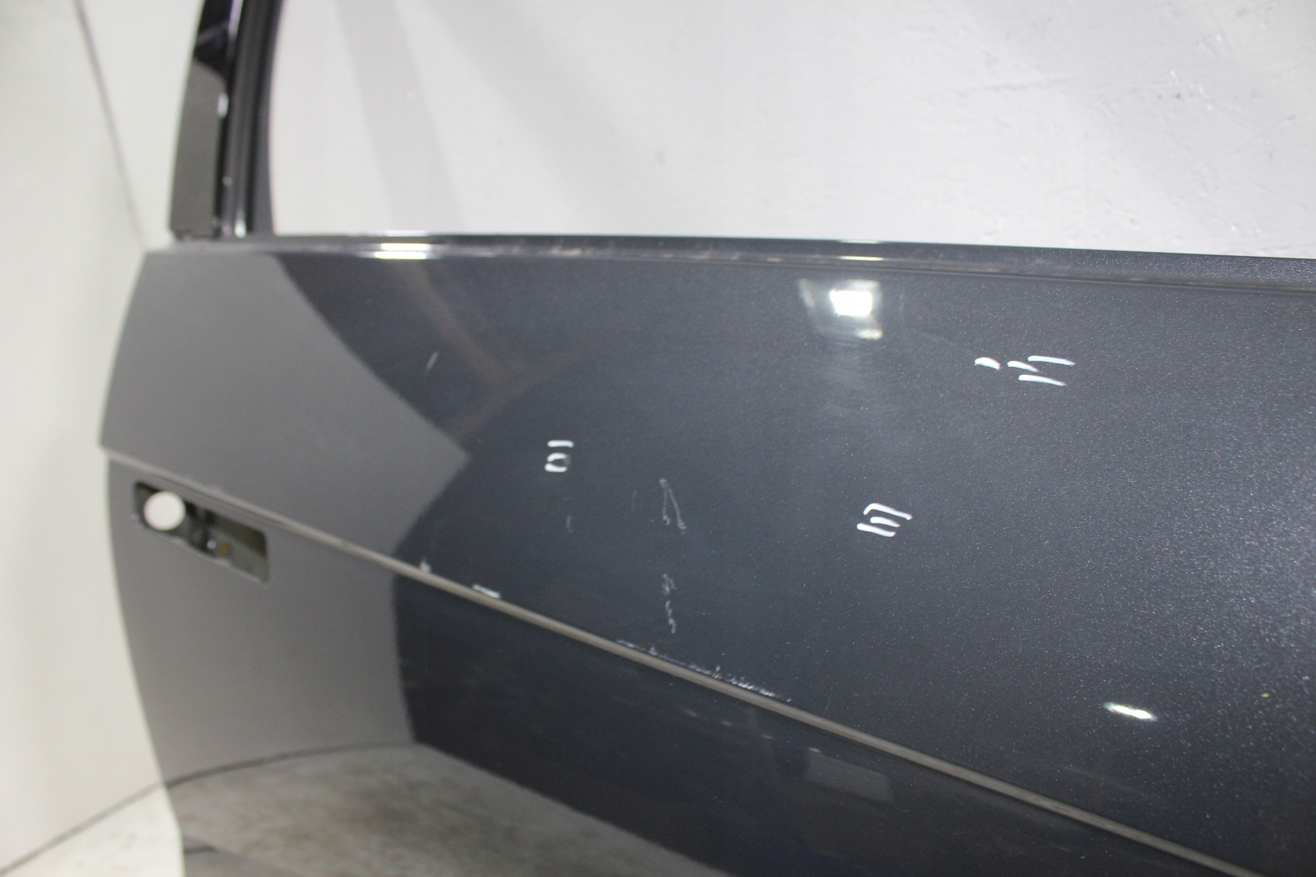 Hyundai Ioniq V 5 door right front front