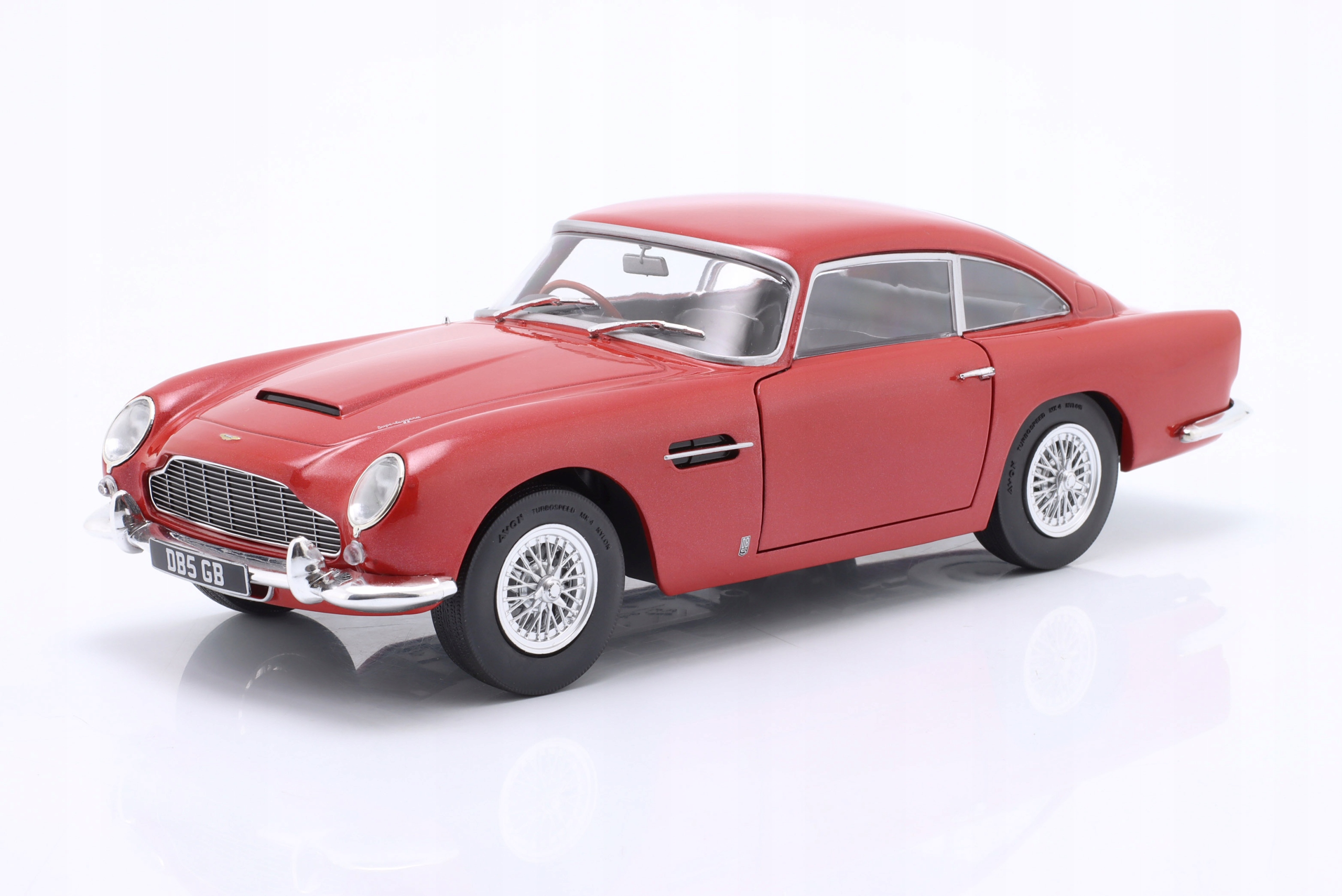 Aston Martin DB5 Metallic Red 1964 Red Solido 118 Stan opakowania oryginalne