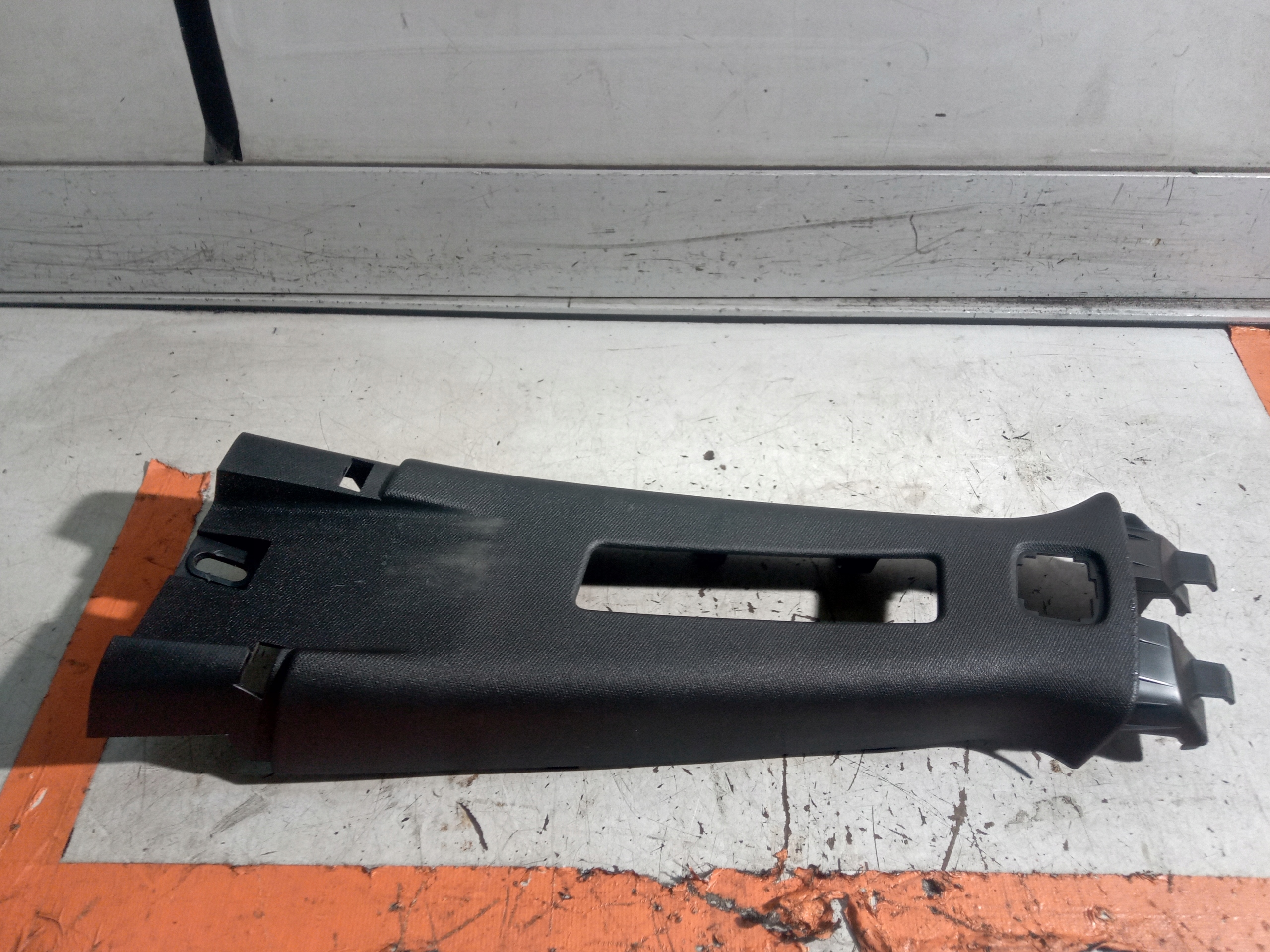 94012FJ010 - SUBARU WRX STI VA ОБИВКА СТОЙКИ B ЛЕВАЯ