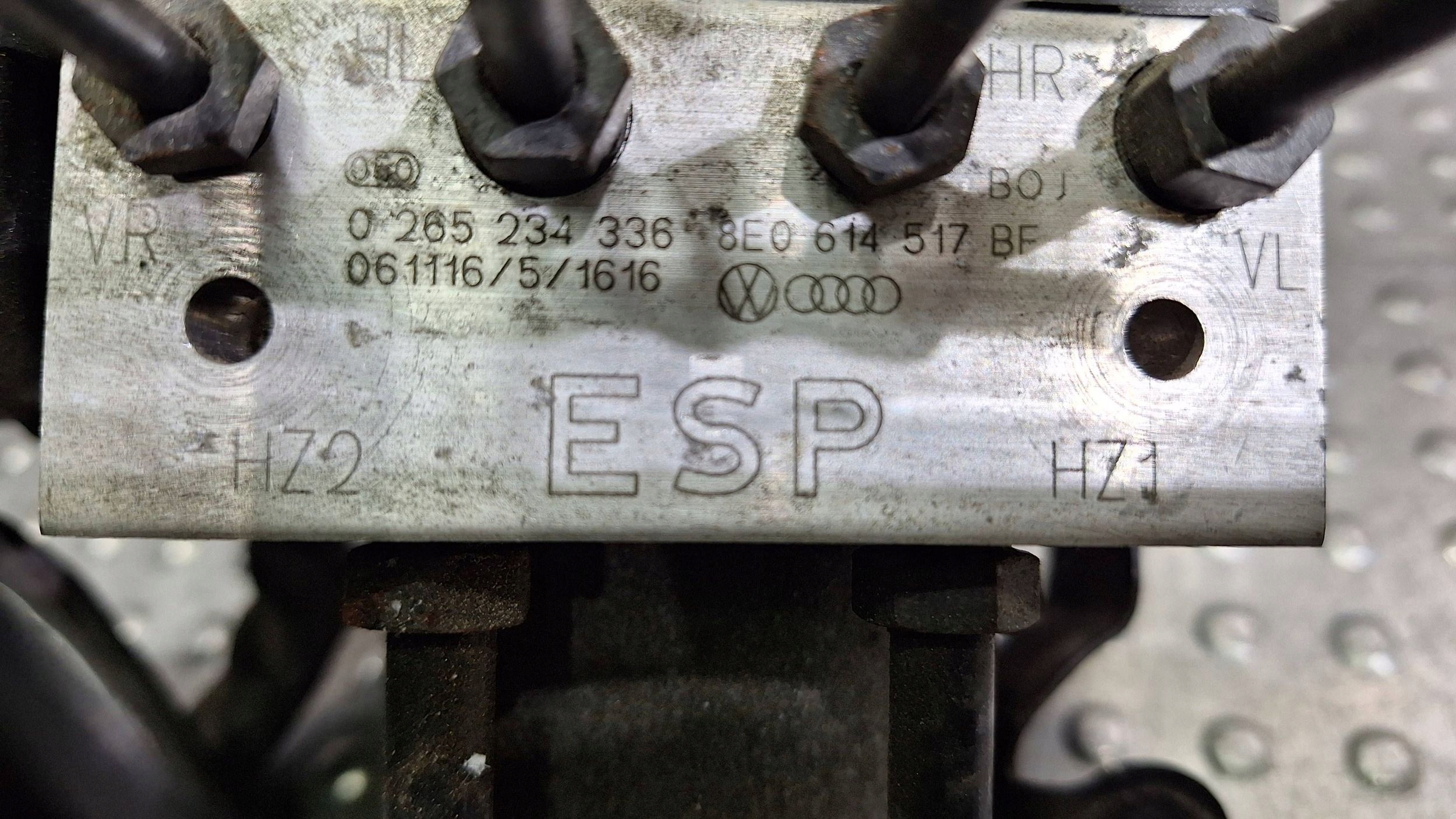 pump control unit ABS 8E0910517H 8E0614517BF 0265234336 AUDI A4 B6 B7