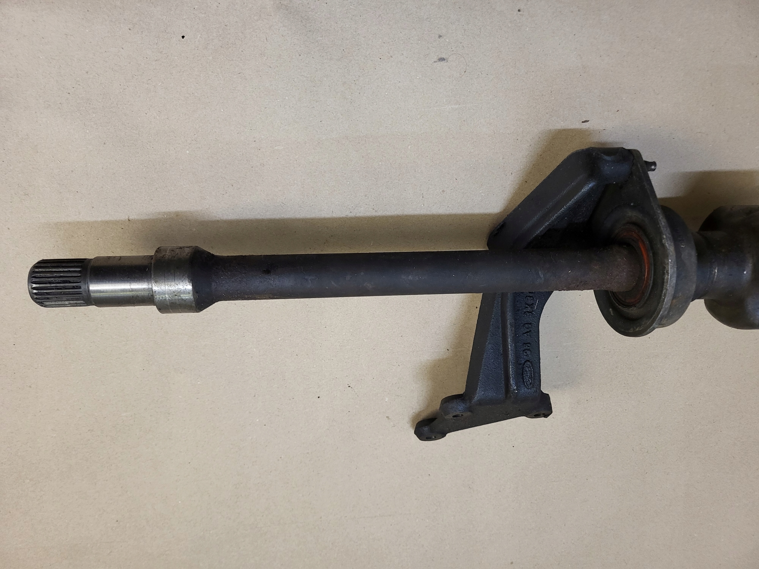 holder engine mount semi-axis FORD MONDEO MK2 1.8 TD OE