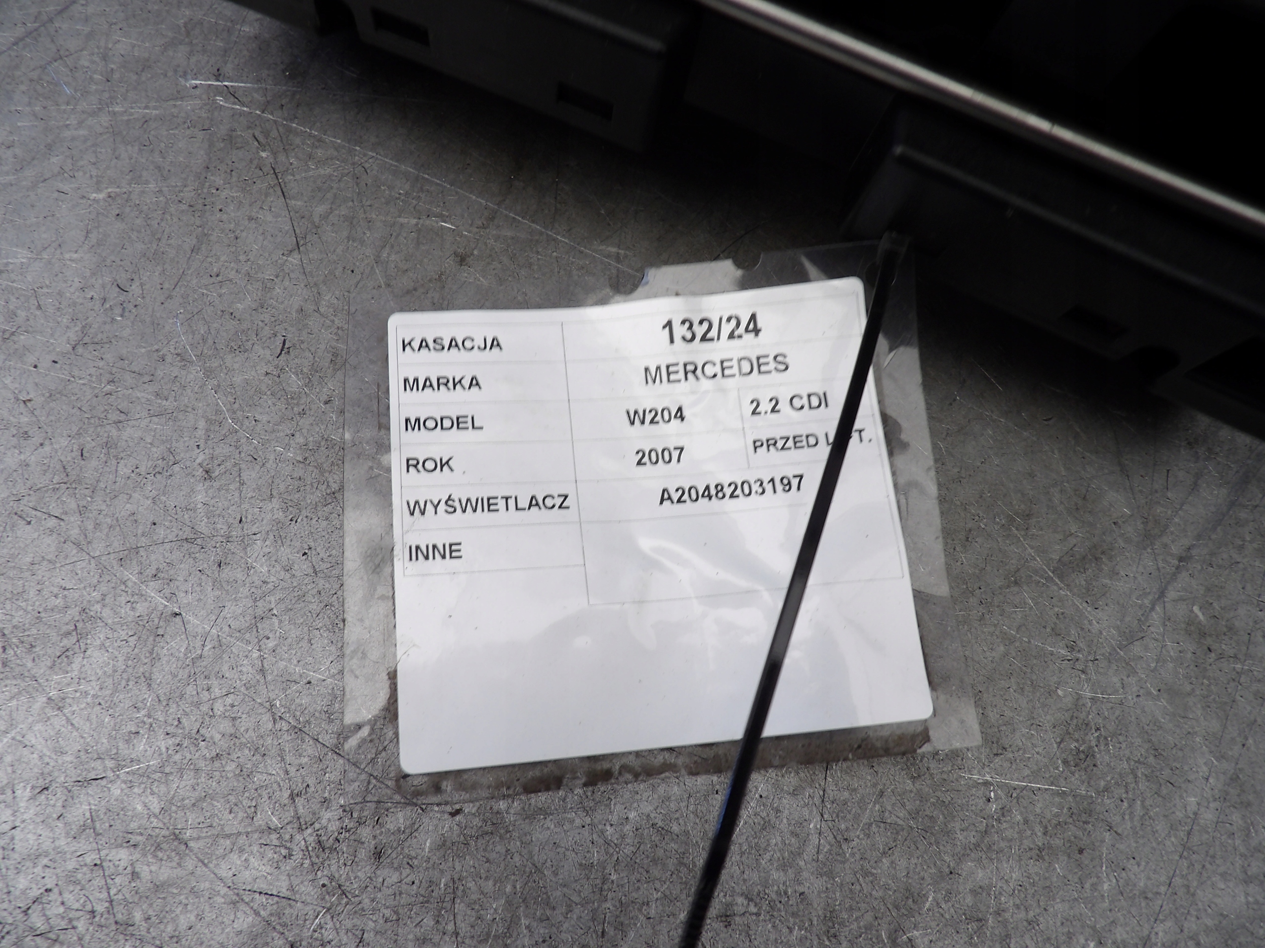 Mercedes W204 display A2048203197