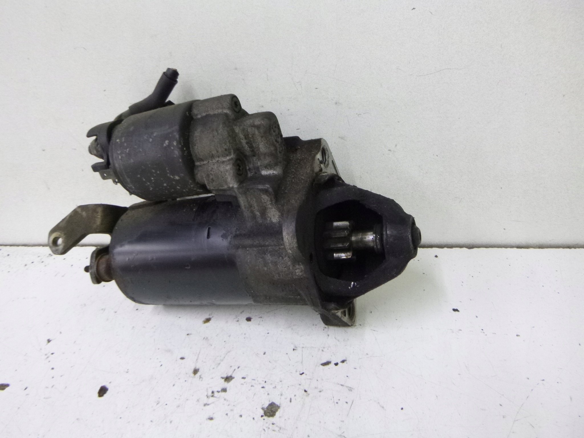 starter Volkswagen Passat B5 1.6 AHL 0001107068