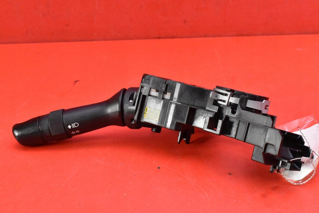 MANETKA switch indicators 17F373 TOYOTA VERSO 1 and 09-13