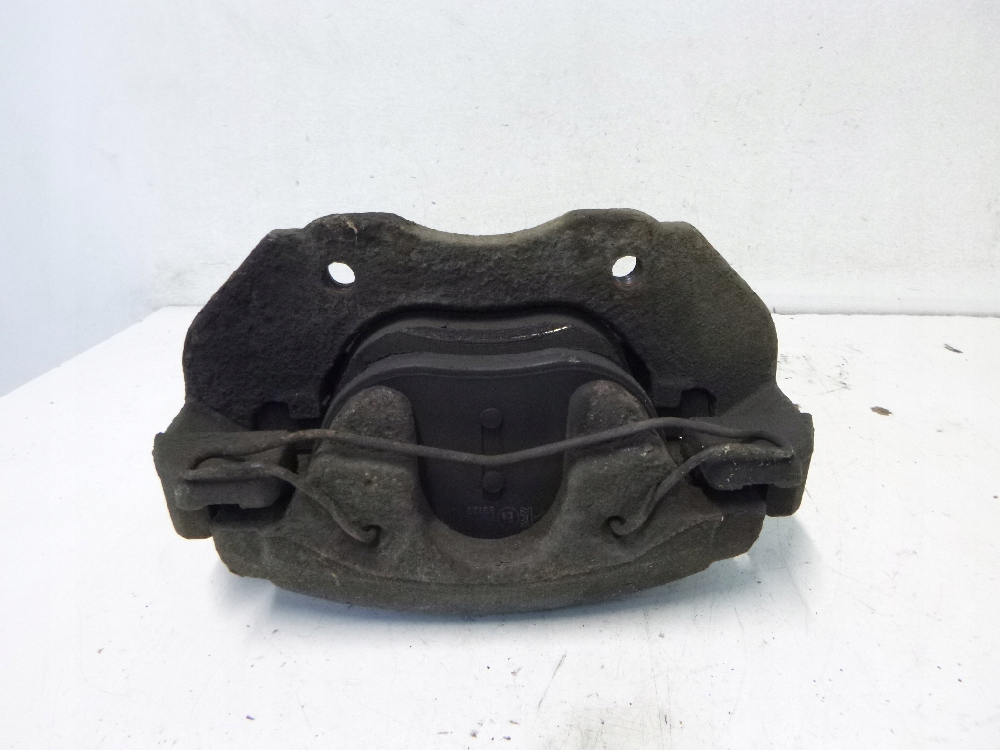 caliper brake front Ford C-Max 1.6TDCi 2004r.