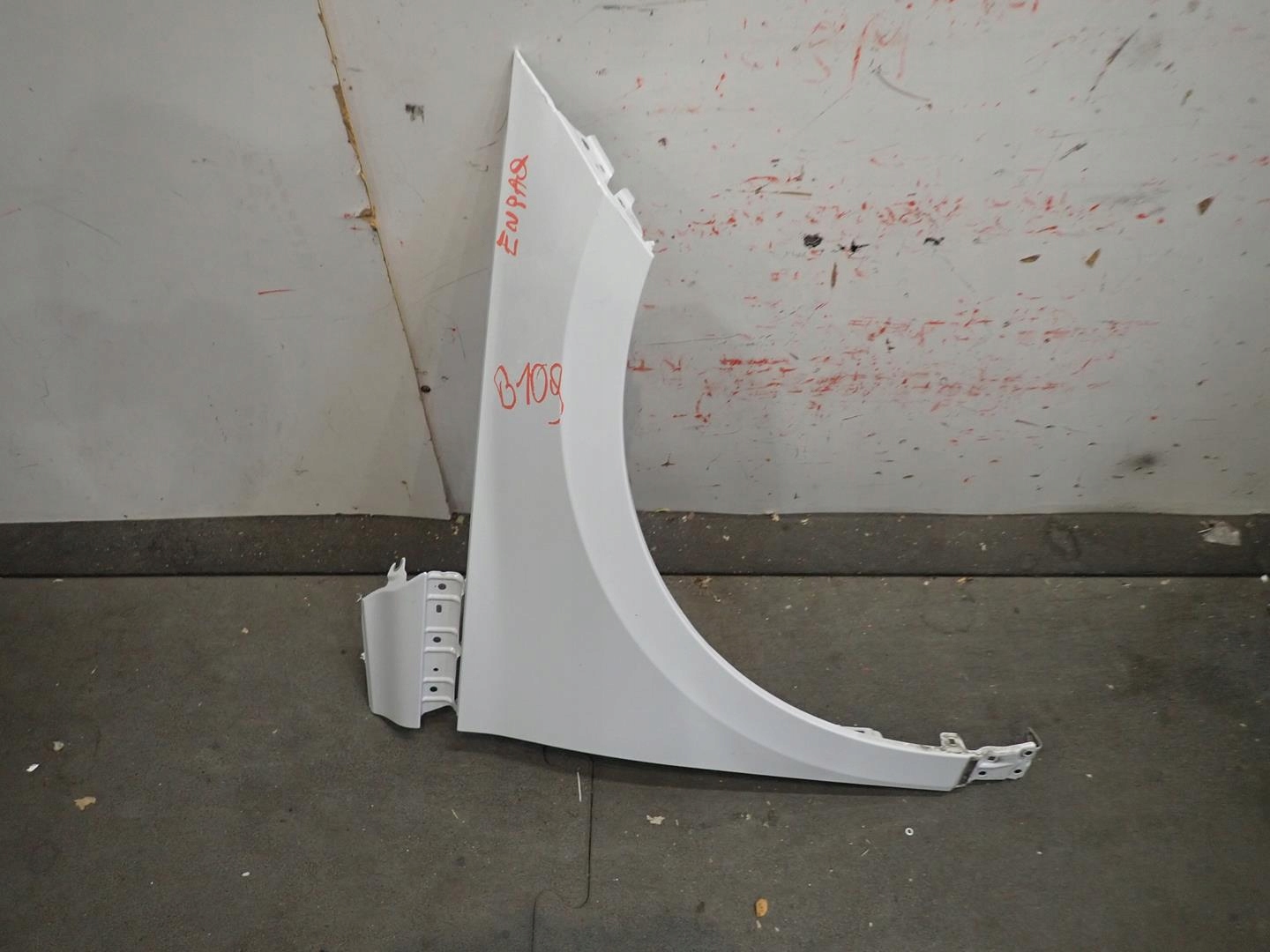 fender front front right SKODA ENYAQ 2021