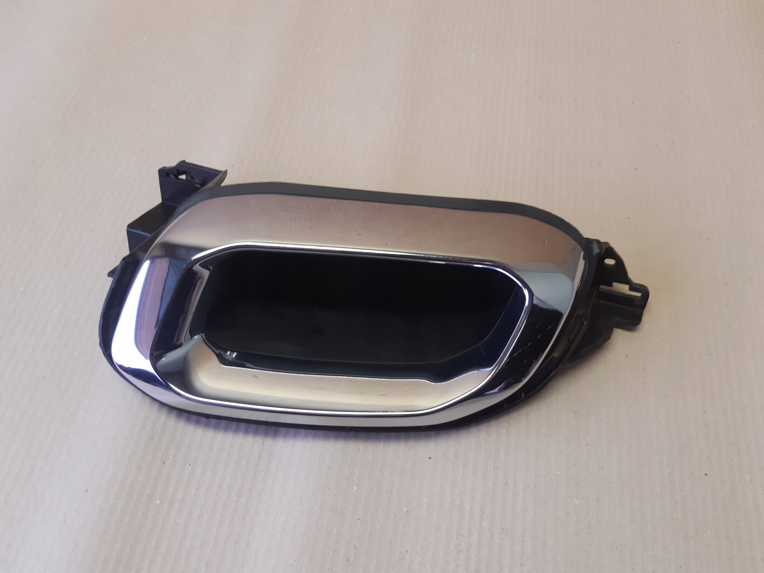 Глушитель наконечник Mercedes GLC X253 левый