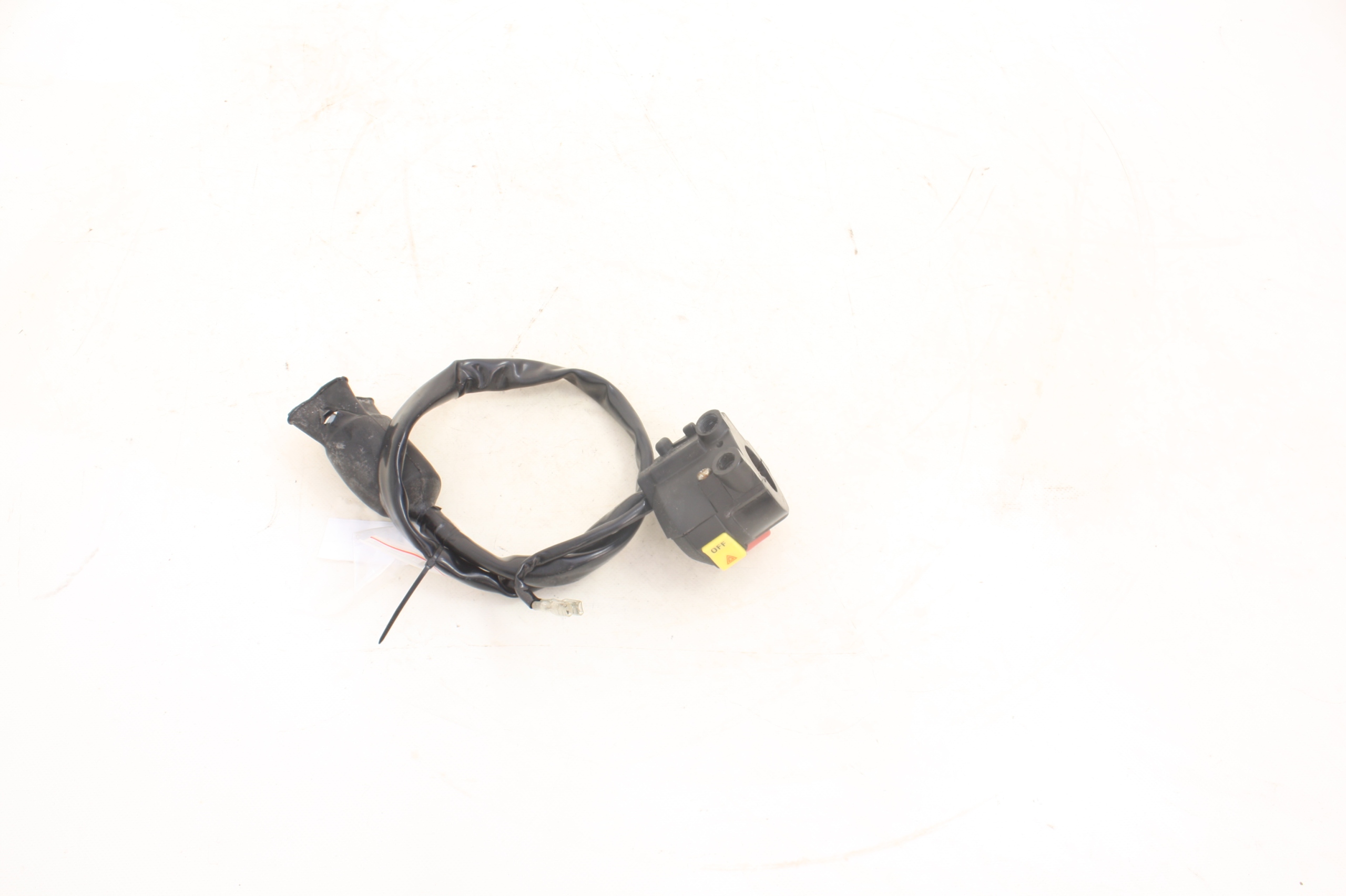 PRZEŁĄCZNIKI PRAWE Kawasaki J300 Producent Kawasaki OE