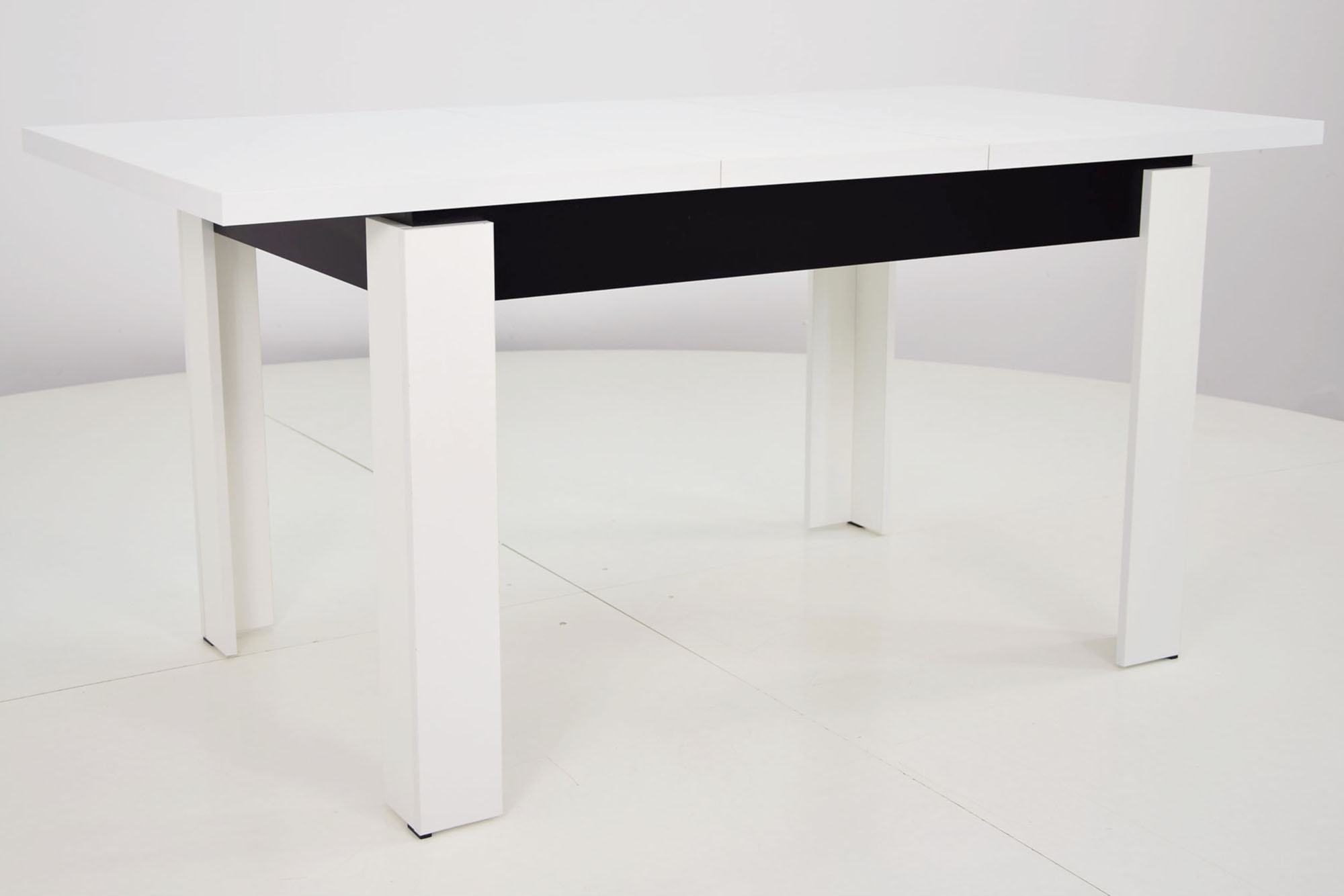 Stół kuchenny rozkładany i 6 krzeseł EKO czarne Kształt blatu prostokątny