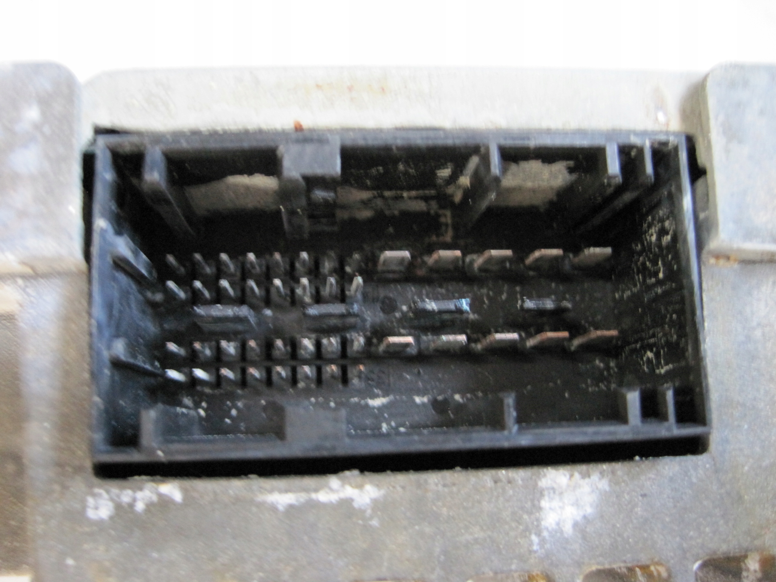 WZMACNIACZ HIFI BMW 4 F32 F33 F34 HARMAN 6841965 Producent BMW oe