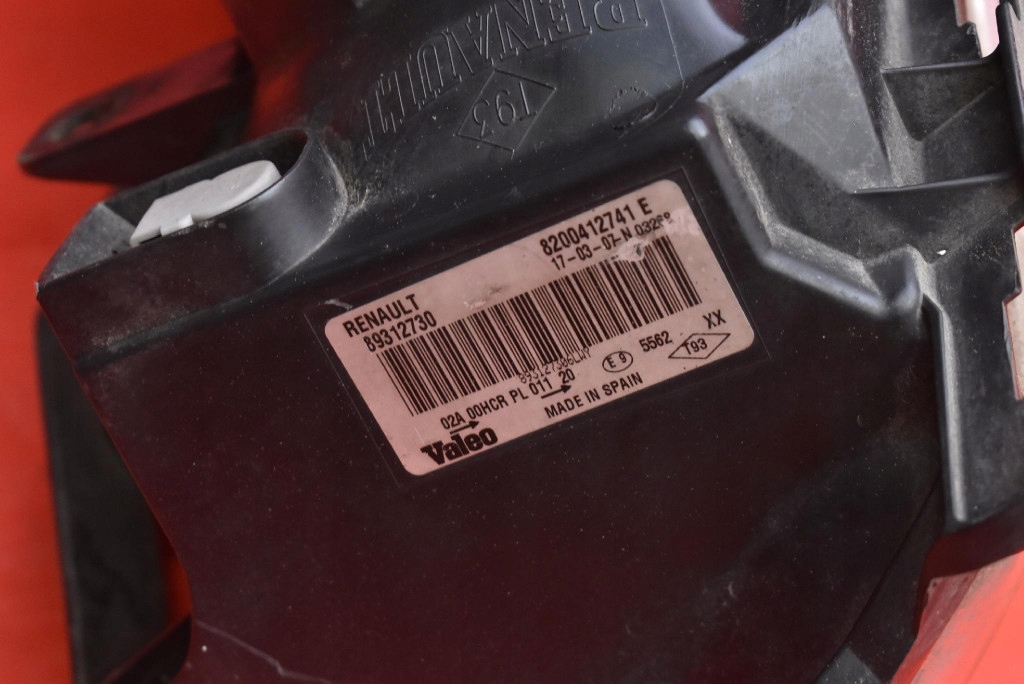 REFLEKTOR left light front lens EU 8200412741E RENAULT MEGANE 2 IIC