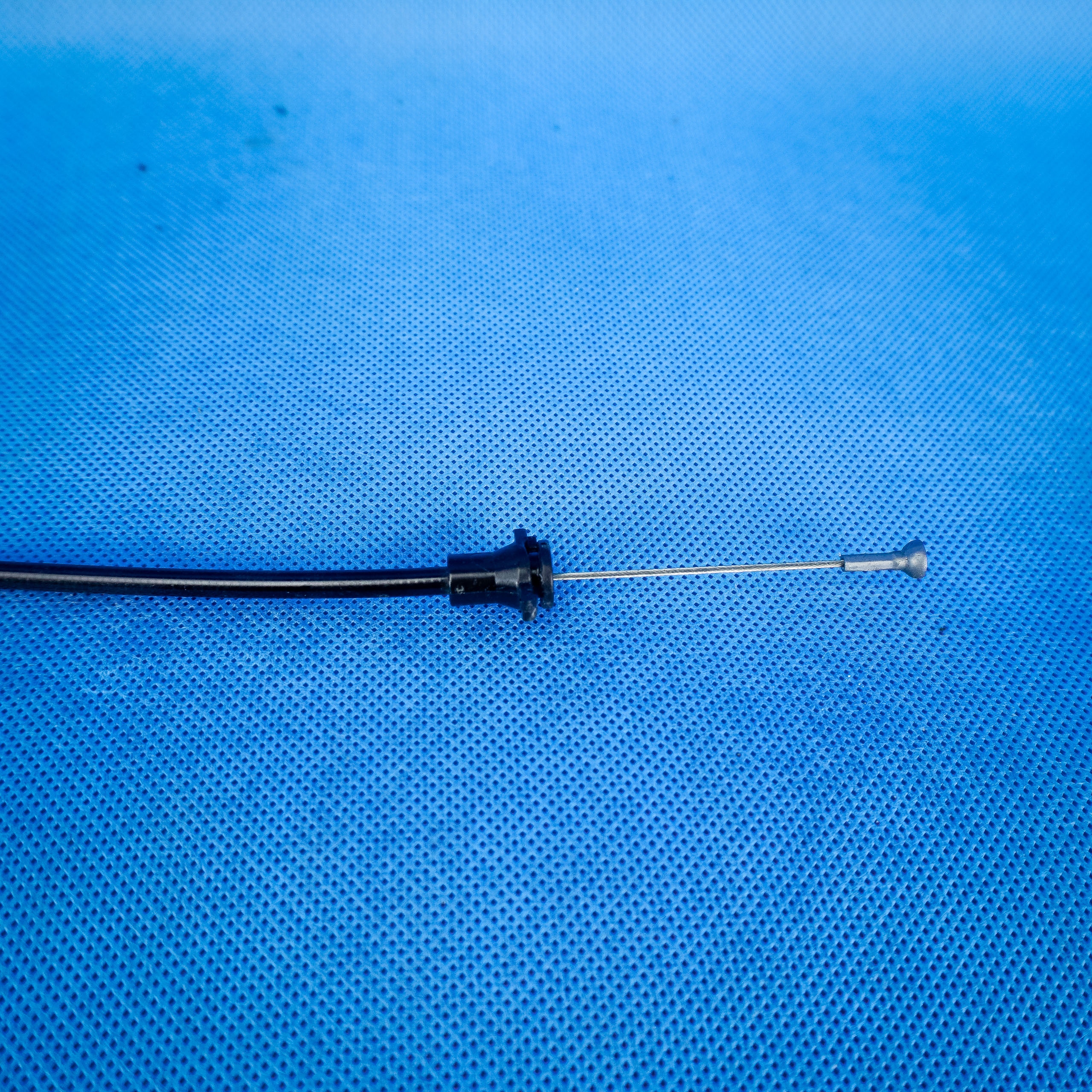Levier Bowdena Câble du capot Audi A8 S8 4H 4H0823531D