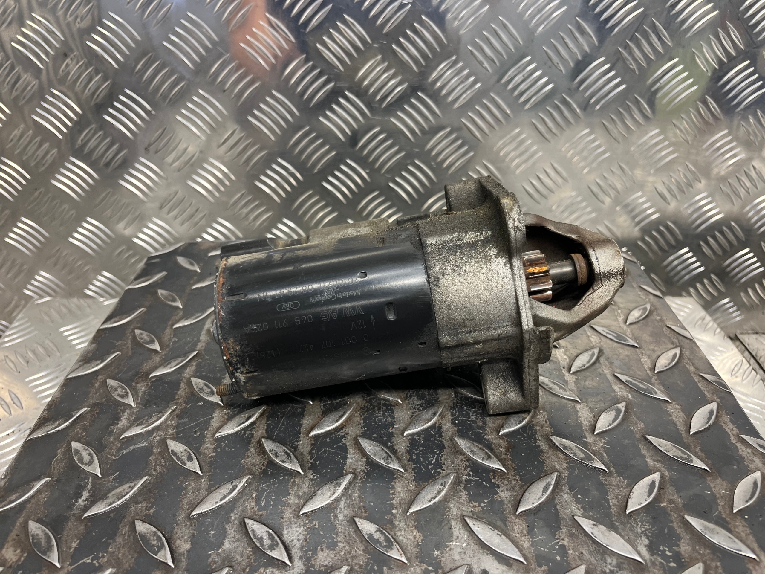 startér SEAT EXEO 06B911023A
