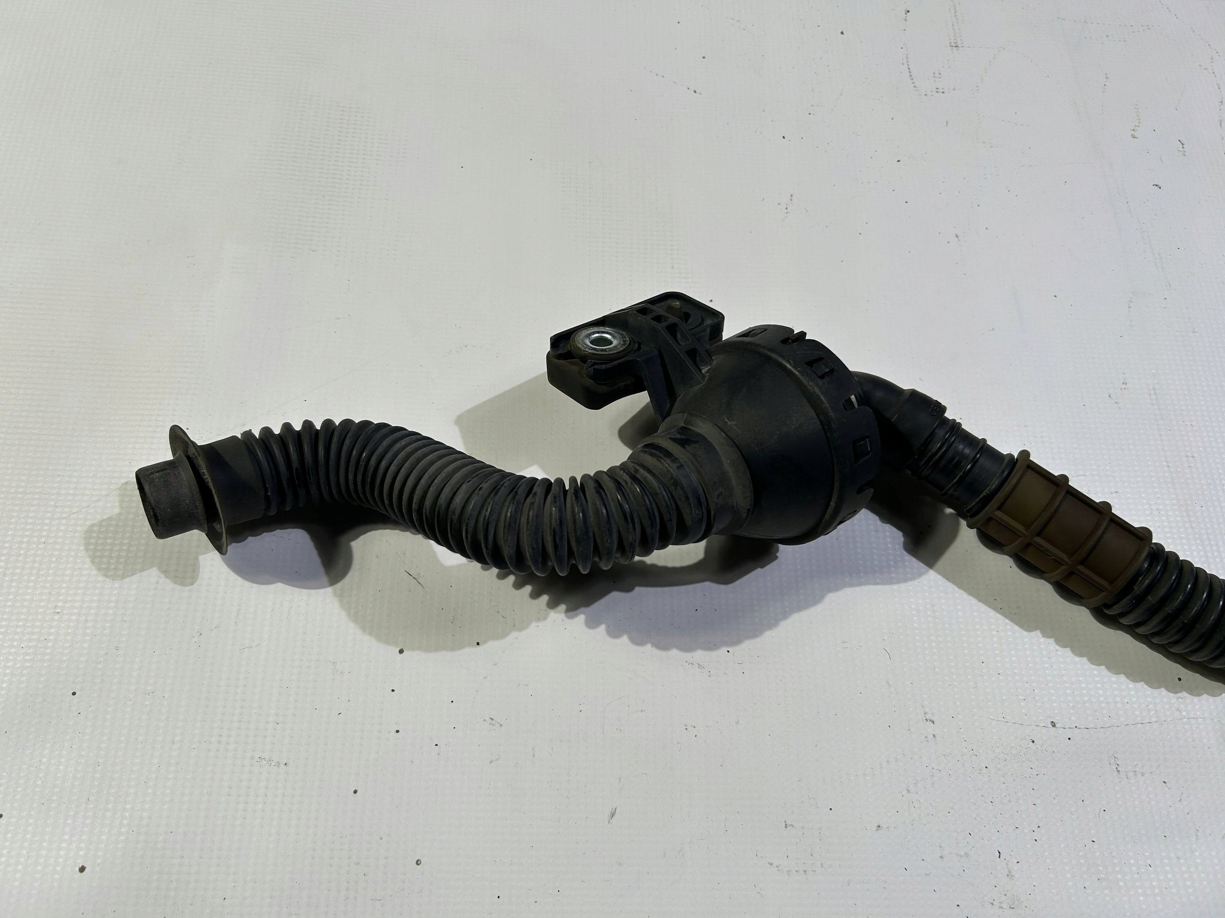 Dolot rohr dolotowa luft rezonator Ford Mustang 4.6 5.0 2010
