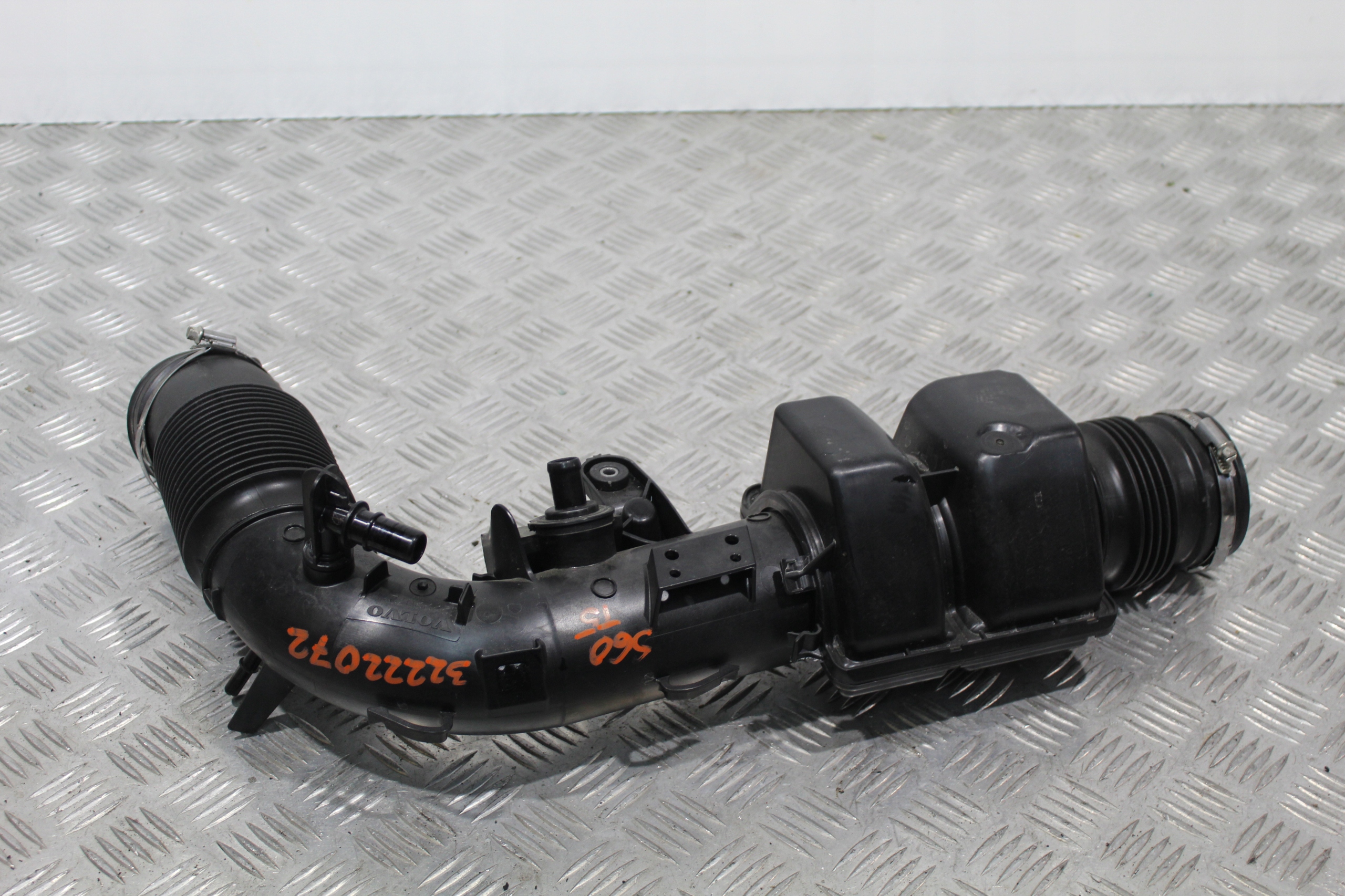 CIJEV PRIJENOS INTERKULERA VOLVO S60 III 3 32222072