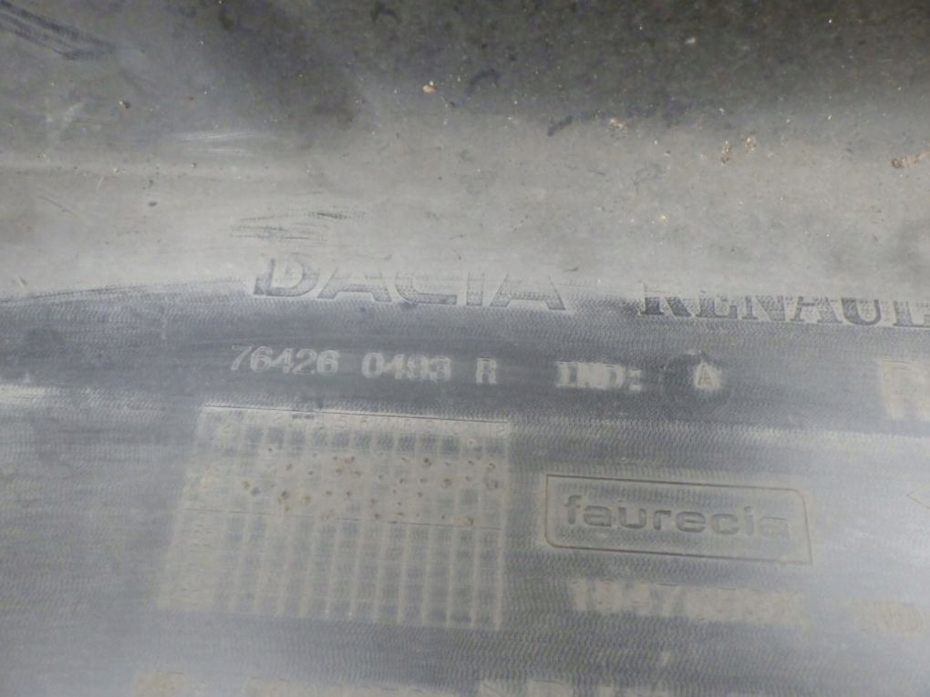 DACIA DUSTER II 2 17- moulding threshold right