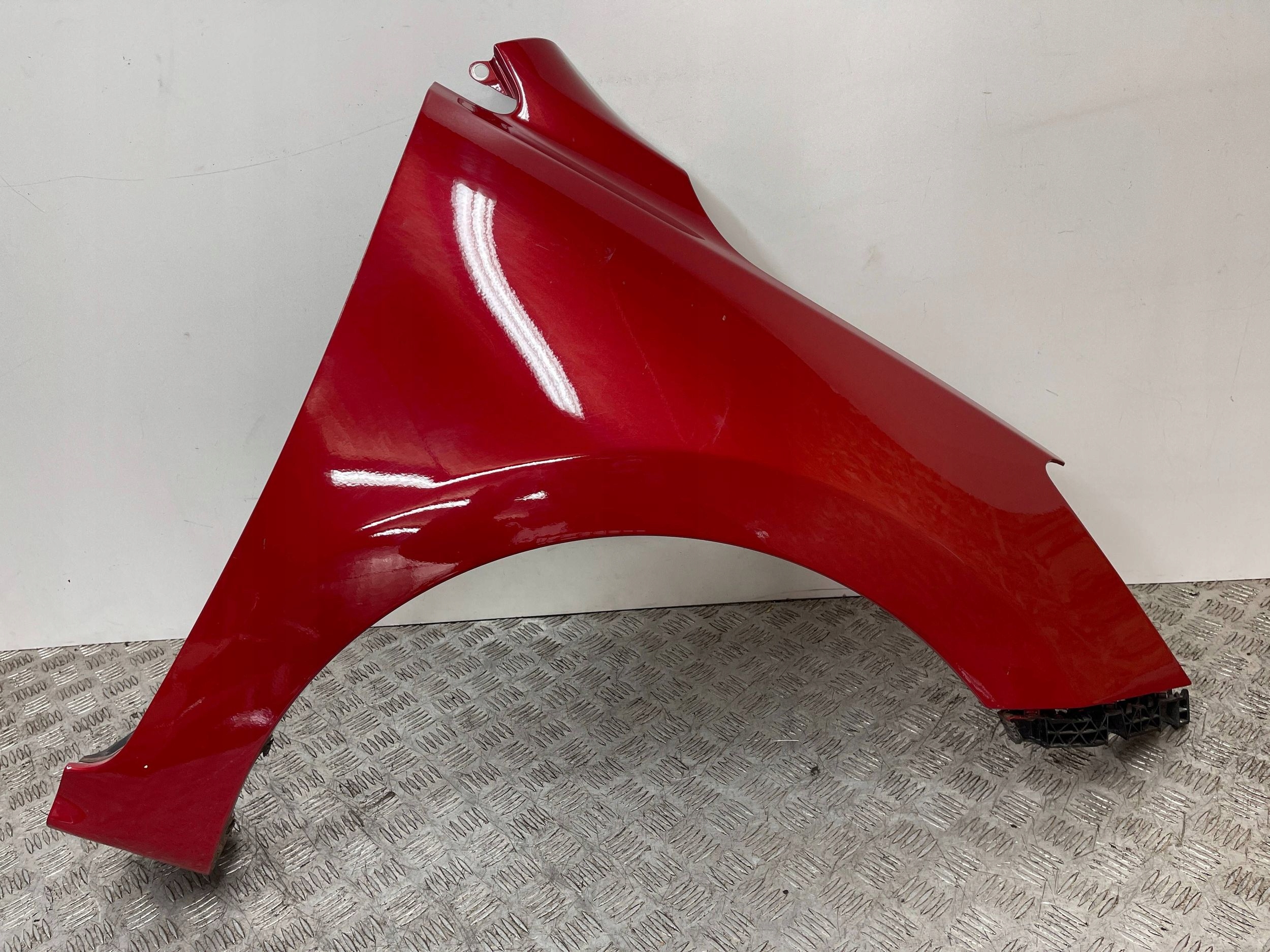 fender front front right KIA Rio IV 4 17- BEG