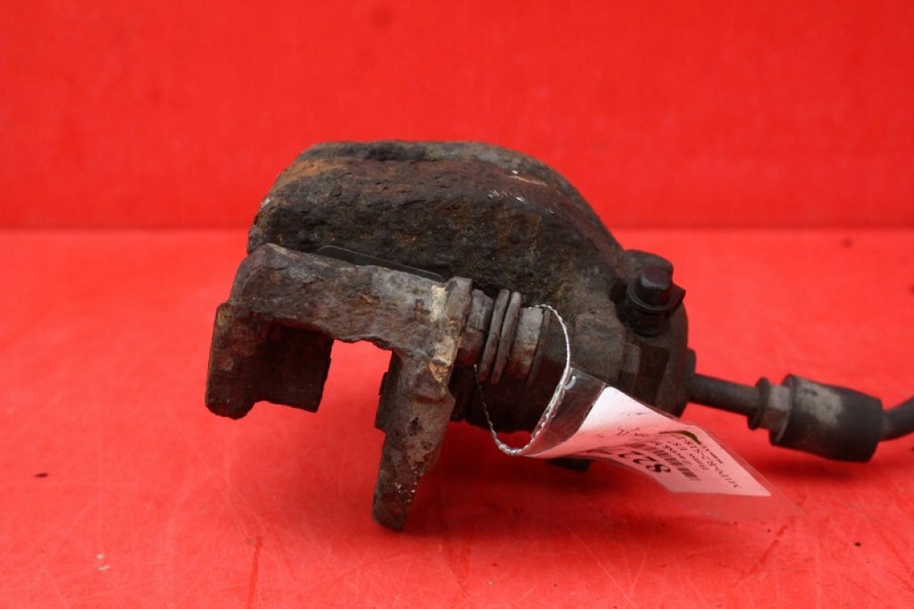 caliper brake left rear part BMW E87 2.0 D 122 KM 04-07