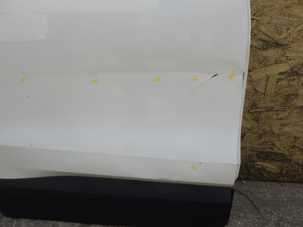 OPEL CROSSLAND X 17- door right rear.