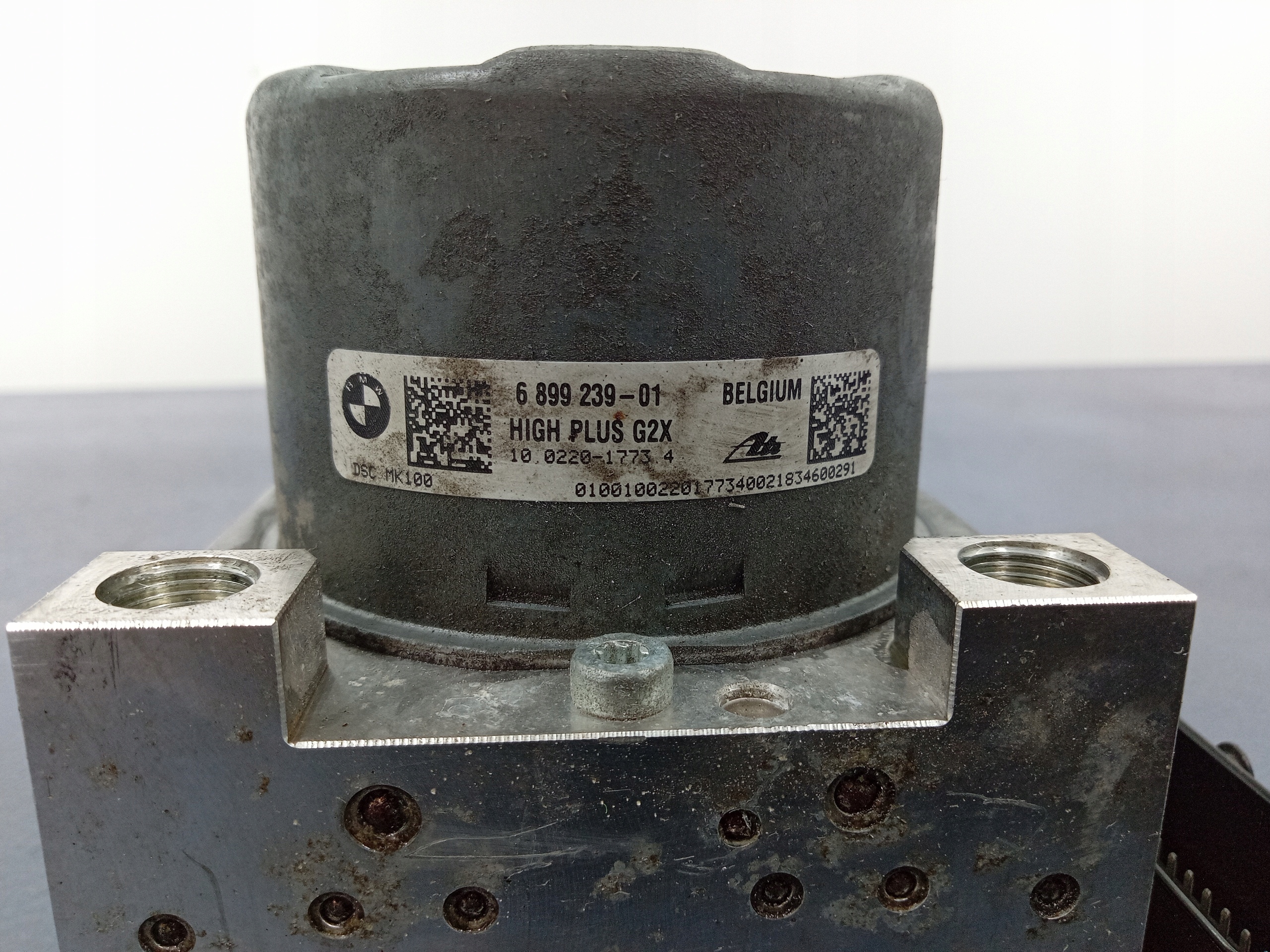 BMW 3 G20 G21 2.0d насос ABS 6899239 6899240