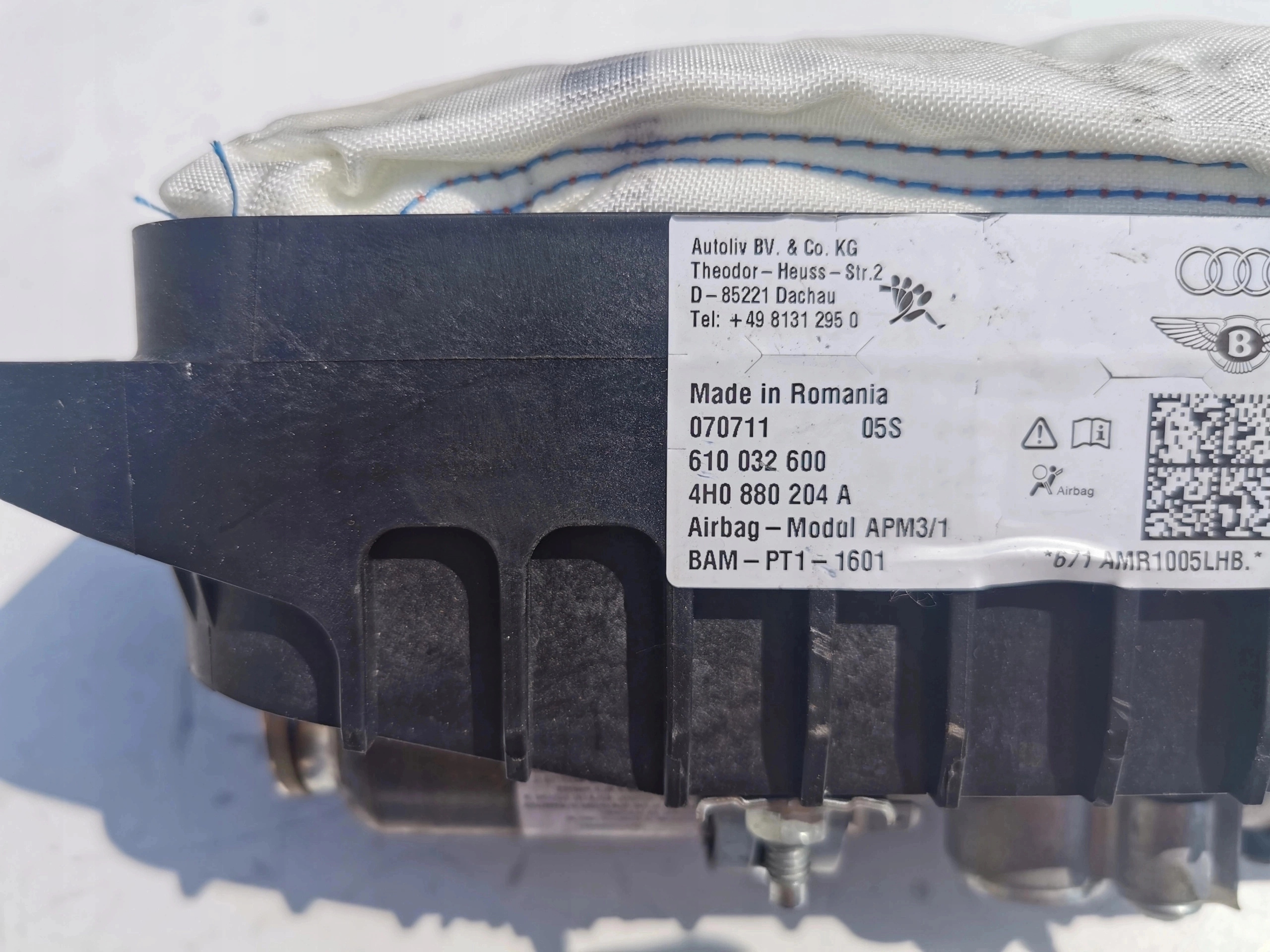 AUDI A8 D4 4H0880204A 610032600 passenger airbag original