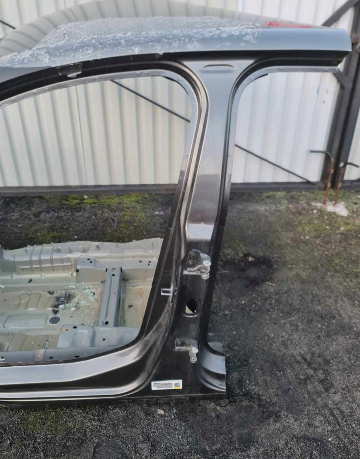 pillar central left front CITROEN C4 III 2020R.- KOD : EVL 90UM