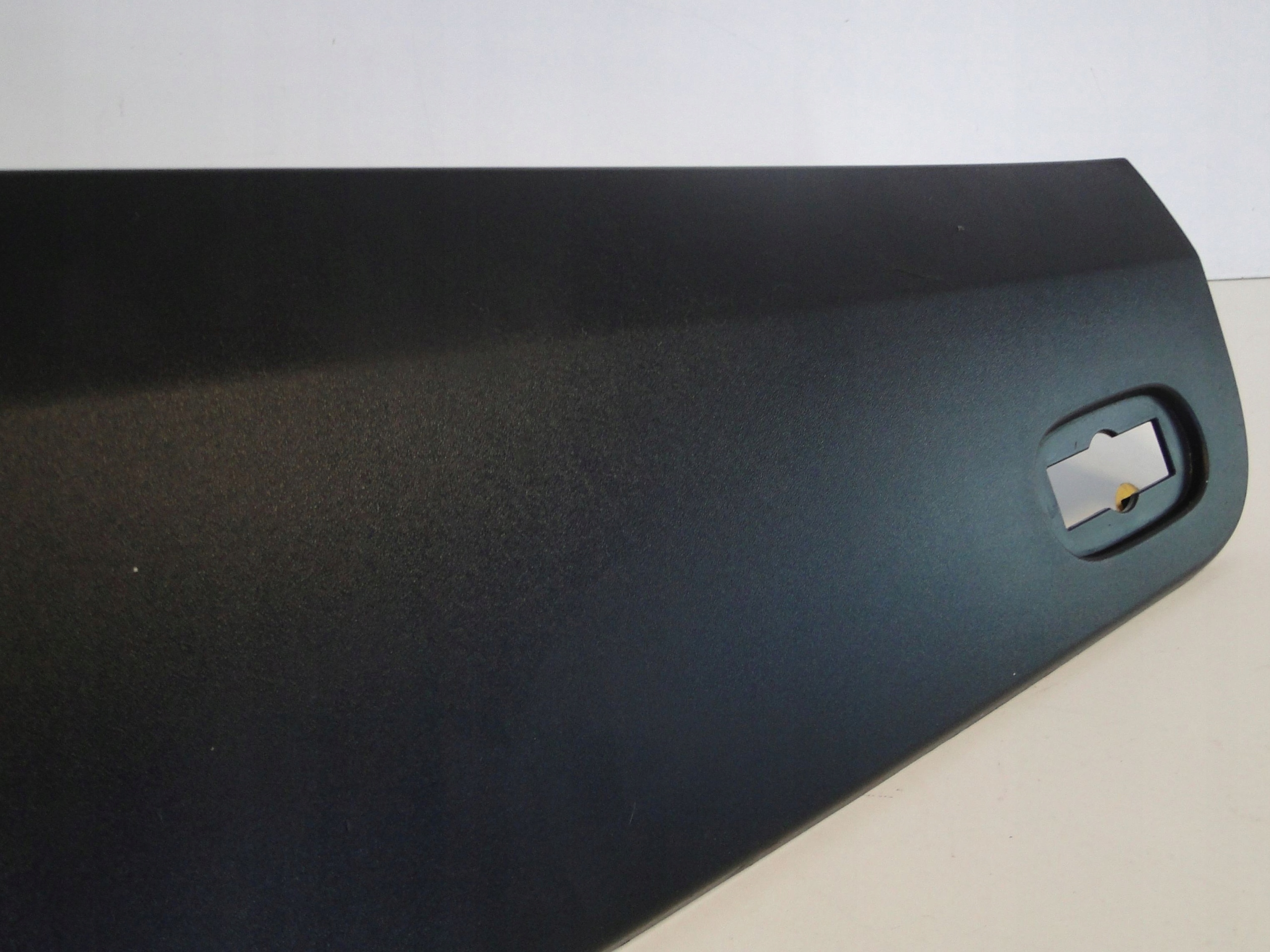 MERCEDES SPRINTER 906 LIFT LISTWA BOCZNA PRAWA TYŁ Typ samochodu Samochody dostawcze Samochody osobowe