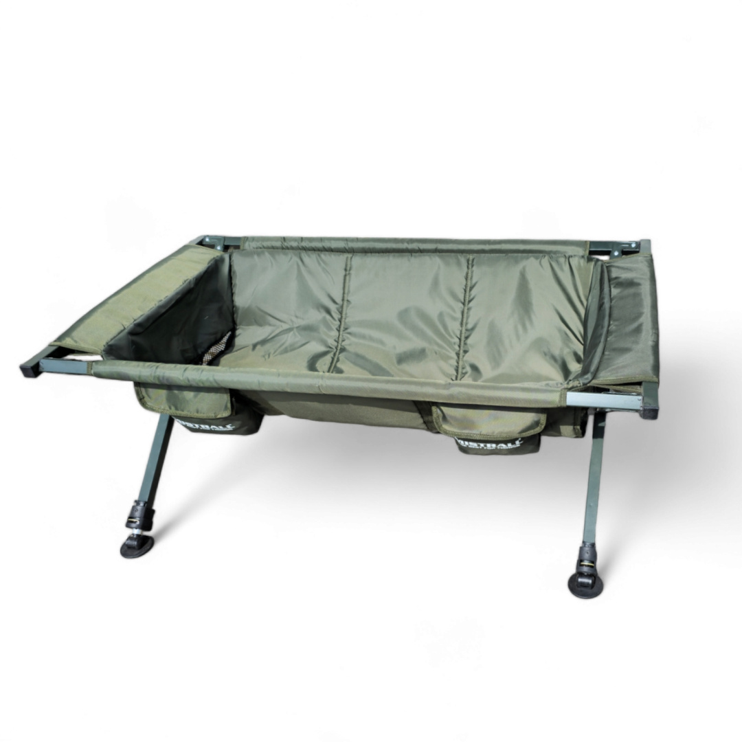 Mistrall Mata Karpiowa Zabudowana 121/69/48,5cm