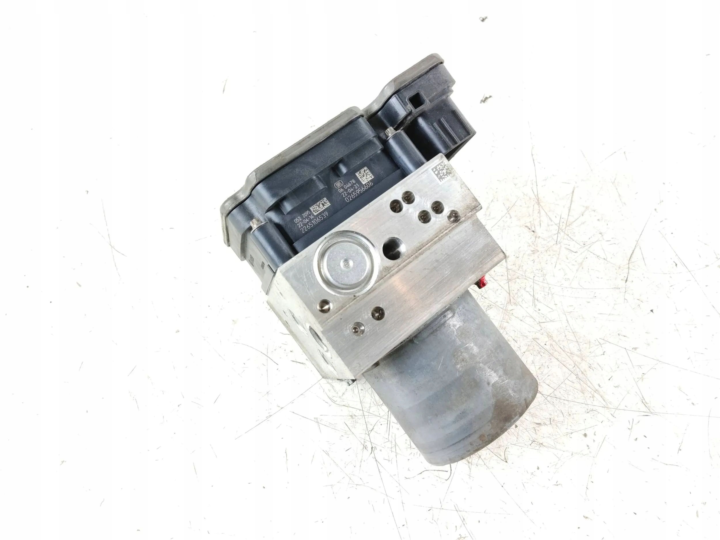 PORSCHE TAYCAN 9J1 2022 насос ABS