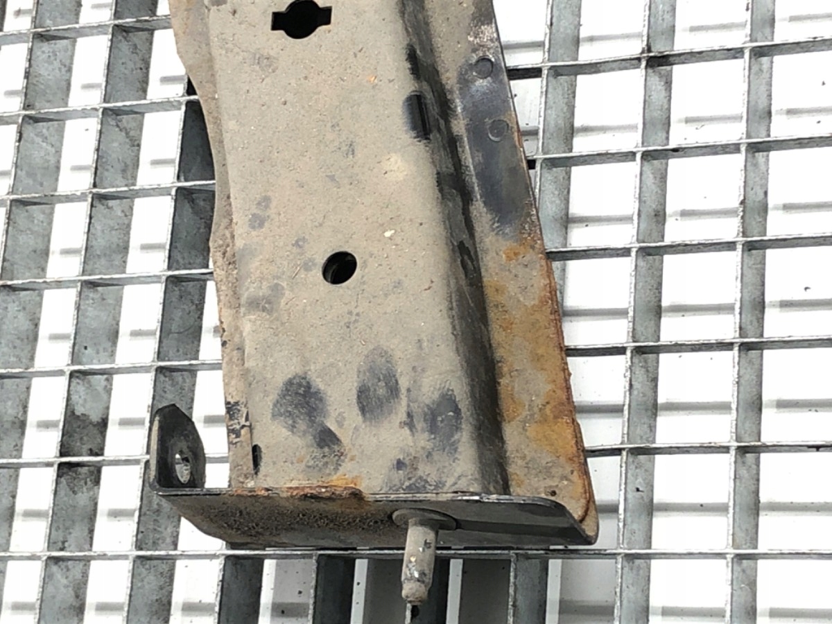 BELKA POD CHŁODNICE RENAULT CLIO IV 1.5DCI 110KM 16-22 Producent części OEM