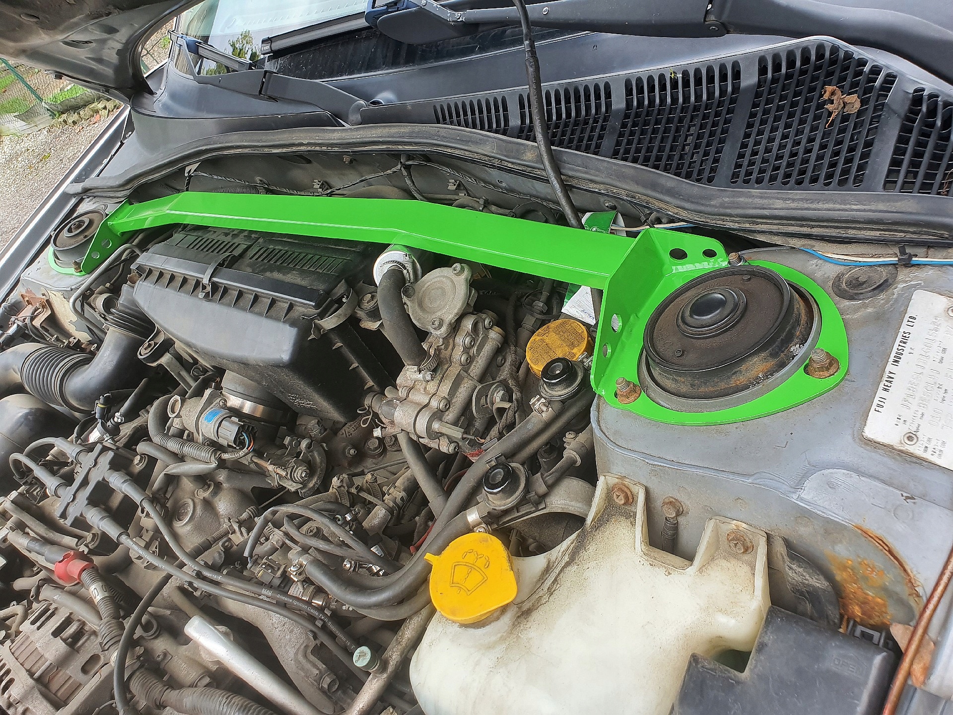 

Staffa Rozporka przednia Subaru Legacy 3 99 -2004