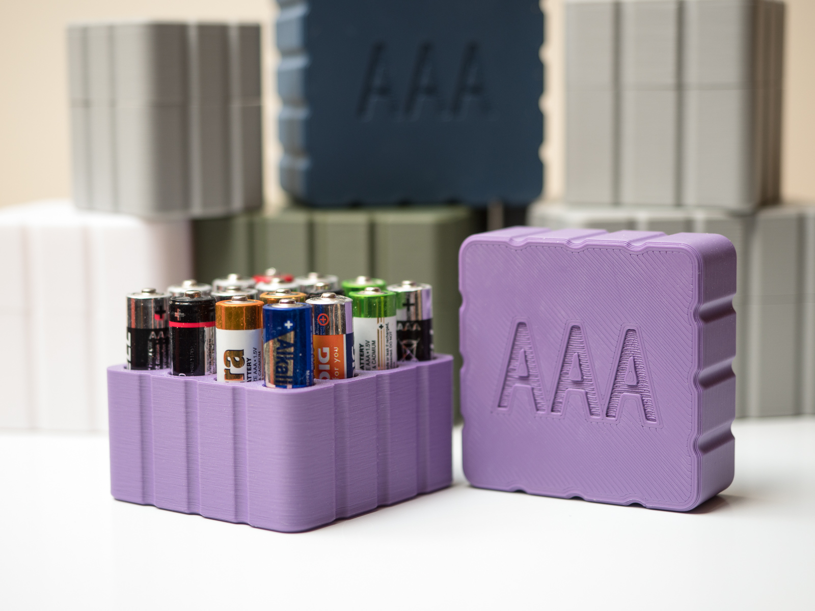 Organizer na baterie, etui, pojemnik, pudełko 16 x AAA Kod producenta BATAAA9