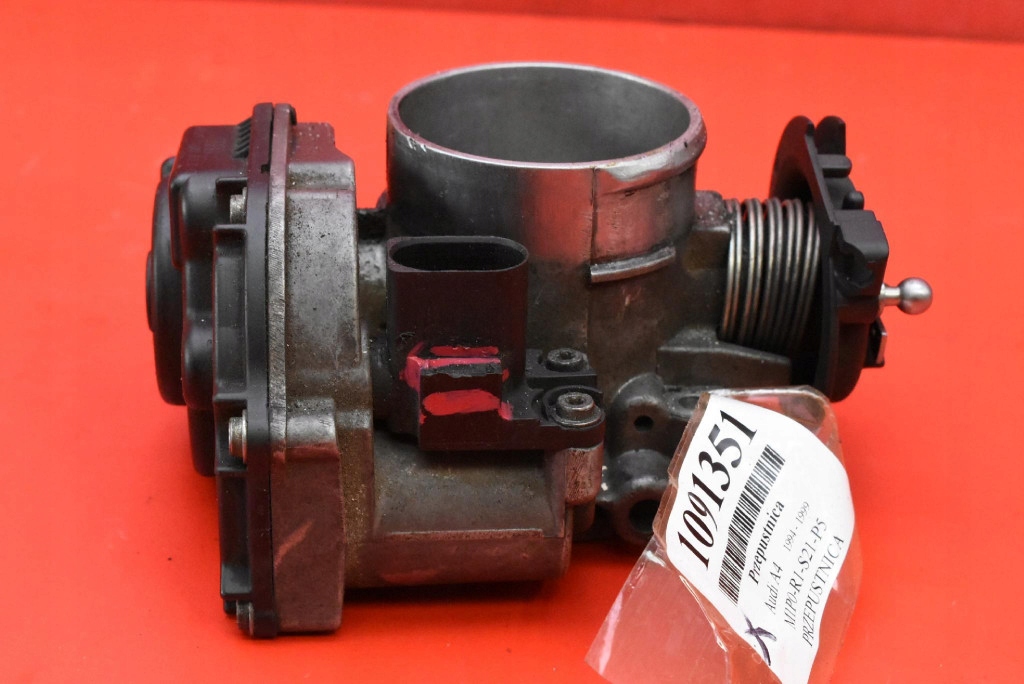Valvola a farfalla 058133063C AUDI A4 B5 1.8 T 150 KM 94-99