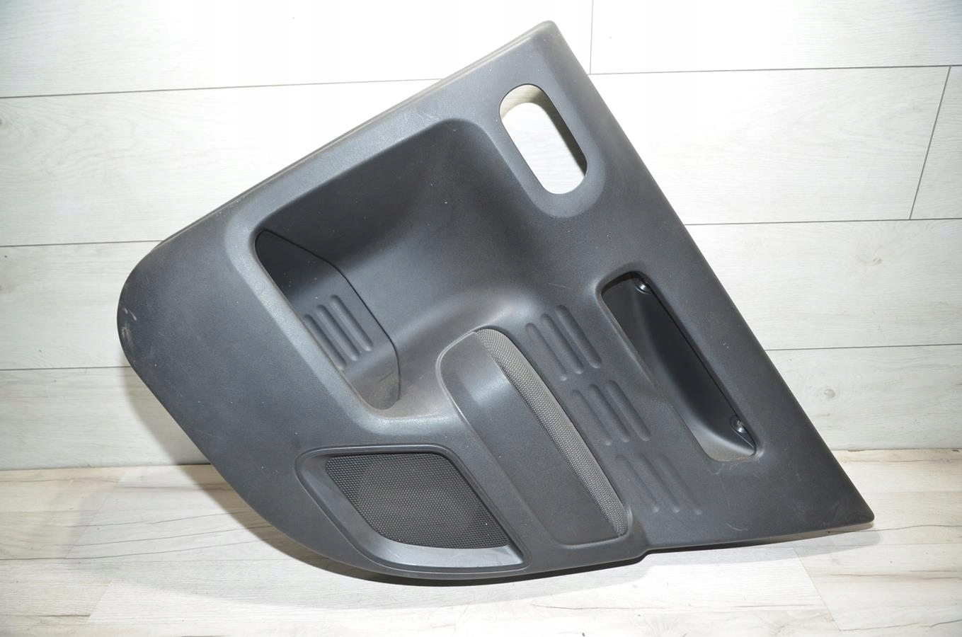 upholstery door right rear part Citroen C4 Cactus 16r