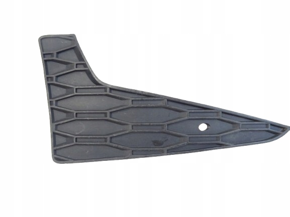 grid of a bumper front front left SEAT LEON III FR 5F0853666B