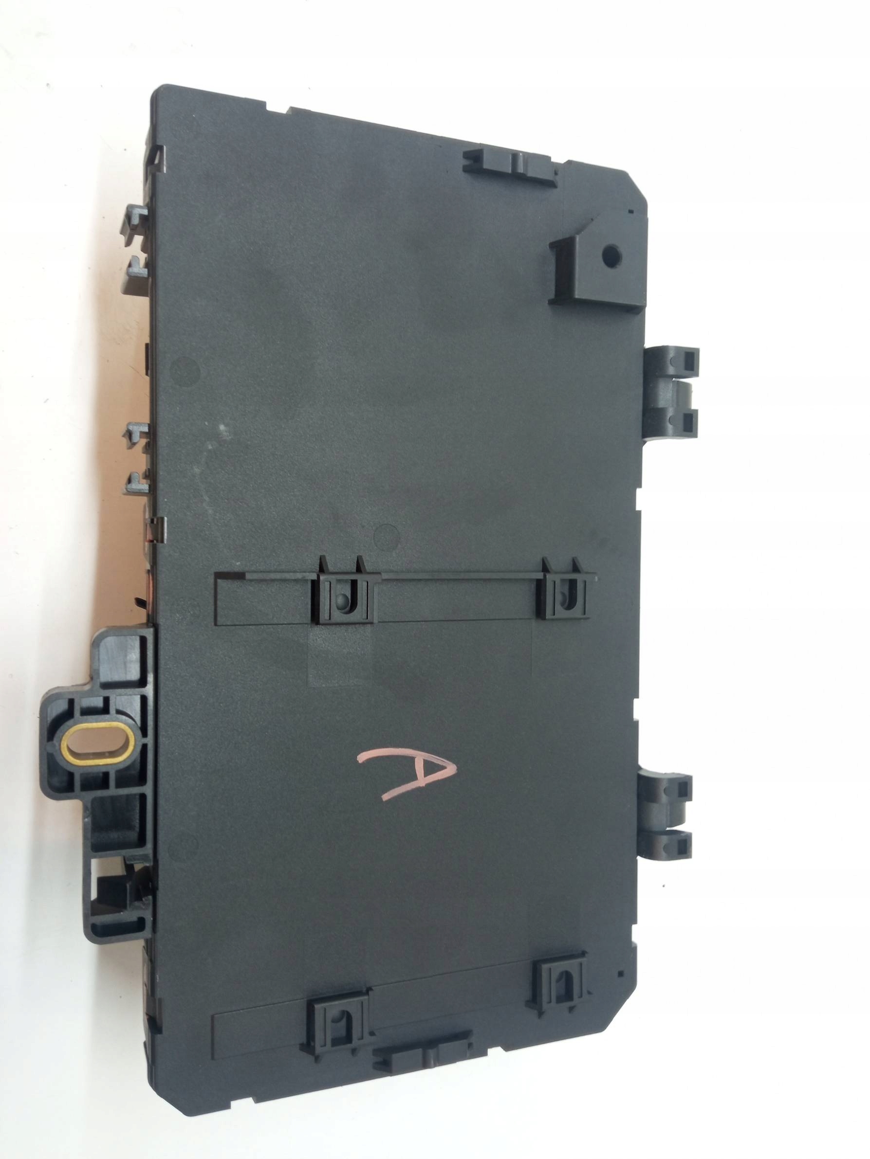 Module fusibles 13181278 DP 1.6 B Opel Astra III (2004-2014 ) H