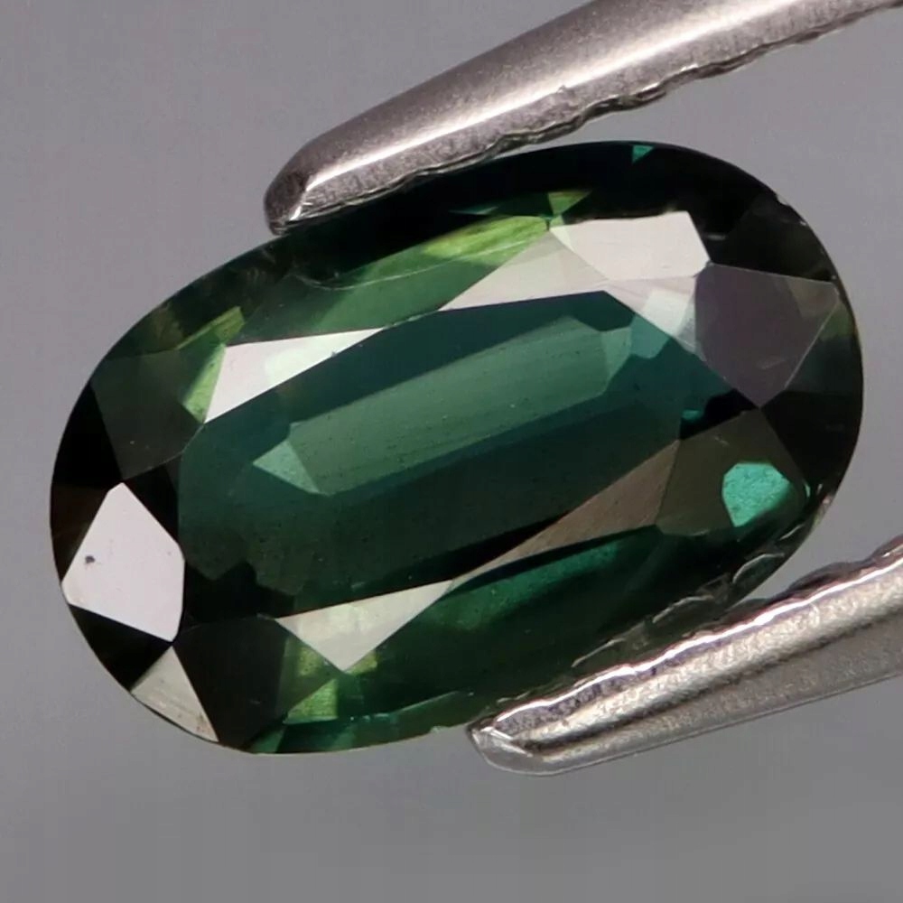 Přírodní Safír 0.92ct Zelený Ovál eCertifikát Wbd