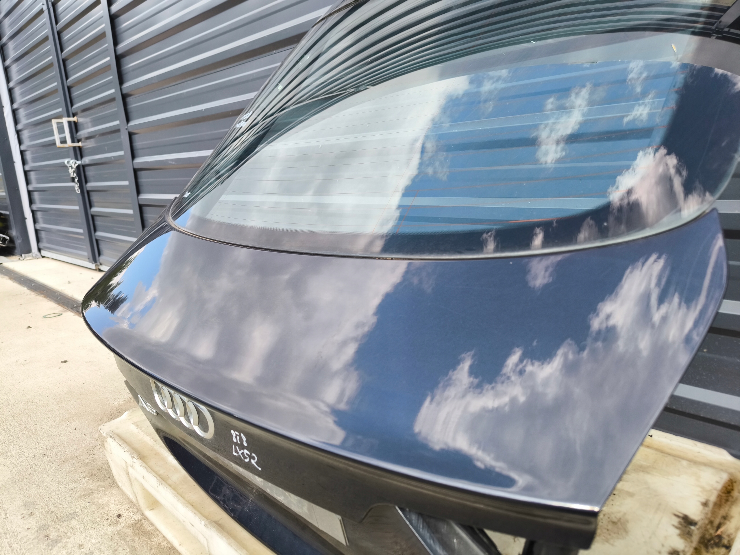 boot doors rear part AUDI A5 8T SPORTBACK LX5R 2008-2016 original !!!
