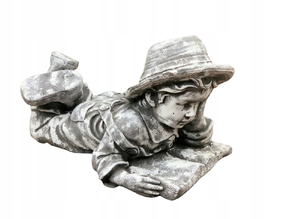 

Ogrodowa betonowa figurka leżącego chłopca