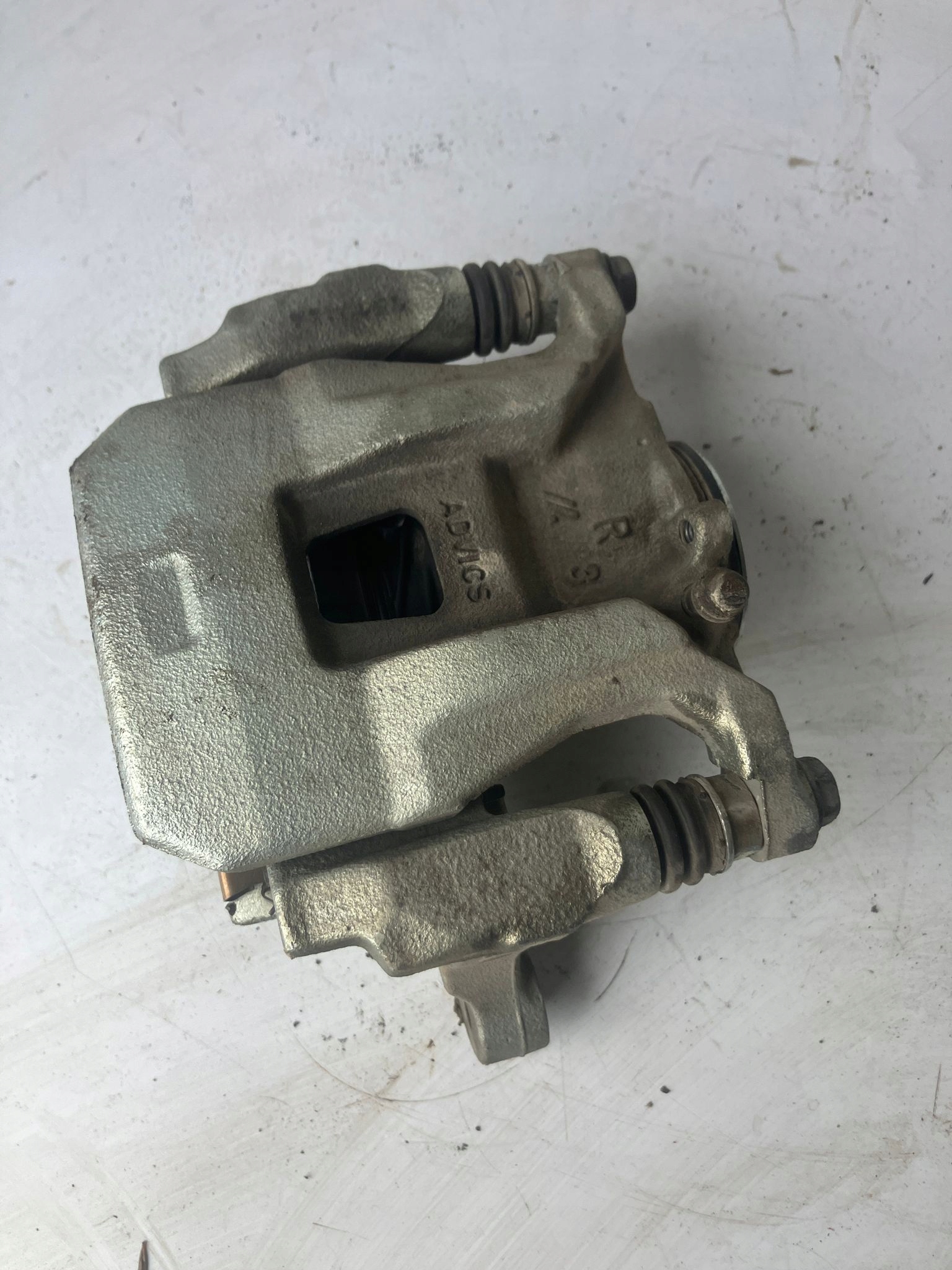 caliper brake right rear part electrical MITSUBISHI ECLIPSE CROSS HYBRID