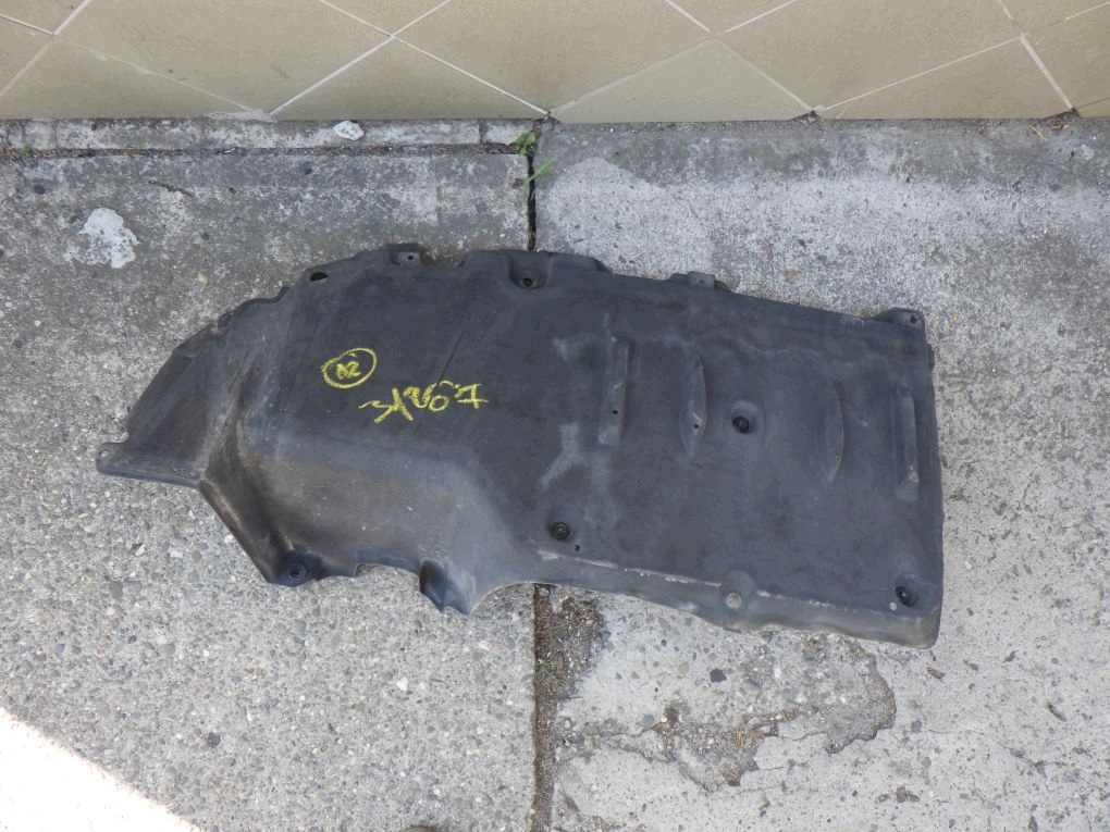 TOYOTA COROLLA E21 KOMBI 18- cover chassis