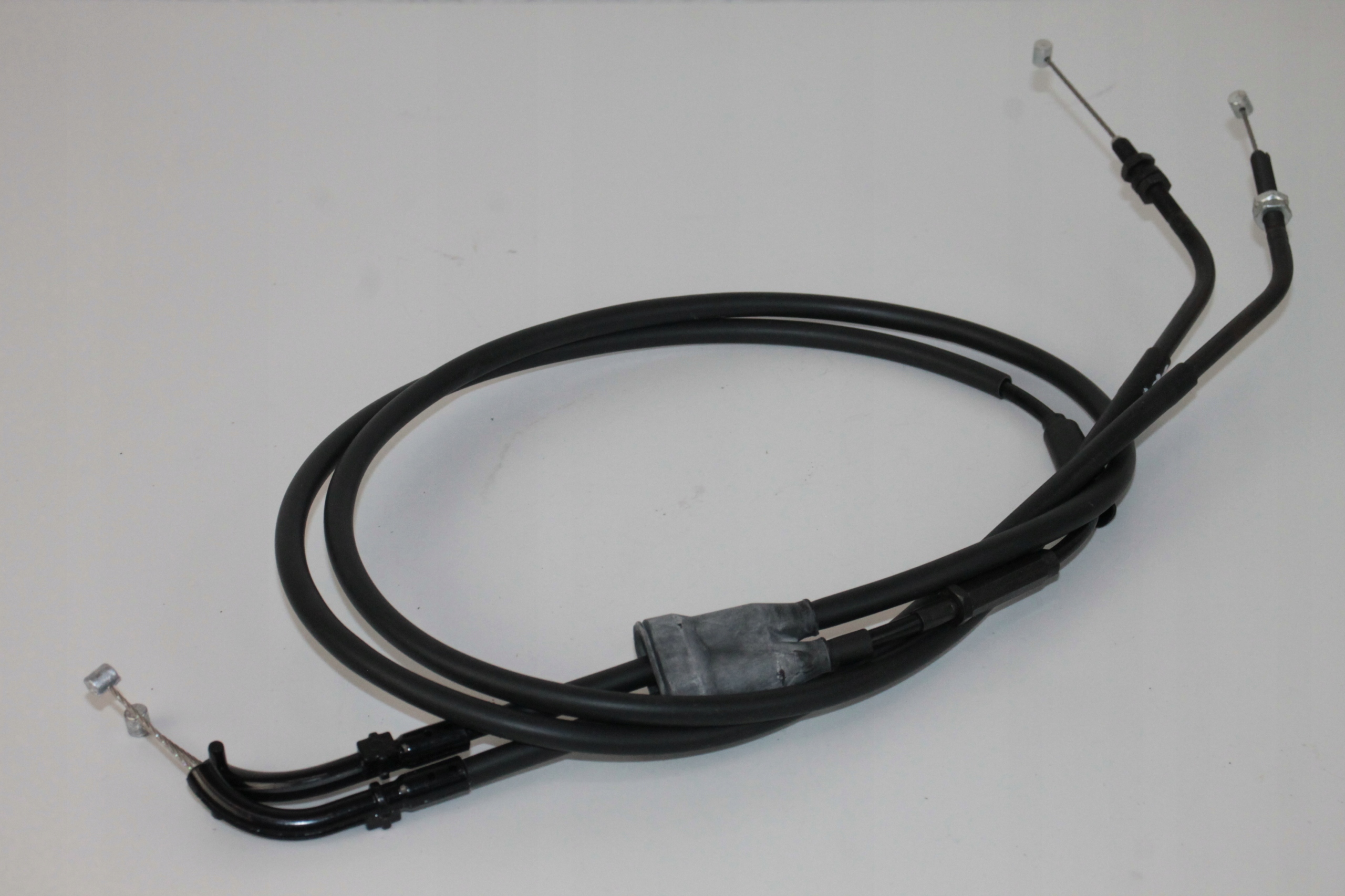 28 - TRIUMPH SCRAMBLER 900 ГАЗОВІ ТРОСИ